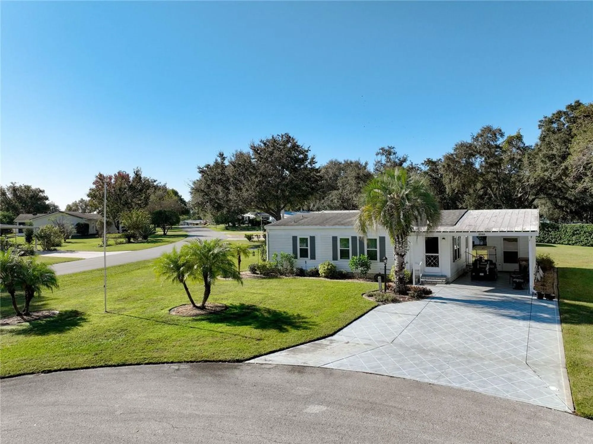 Property Slideshow image 2 of 45 | 25125 bellevue, Leesburg, FL, 34748