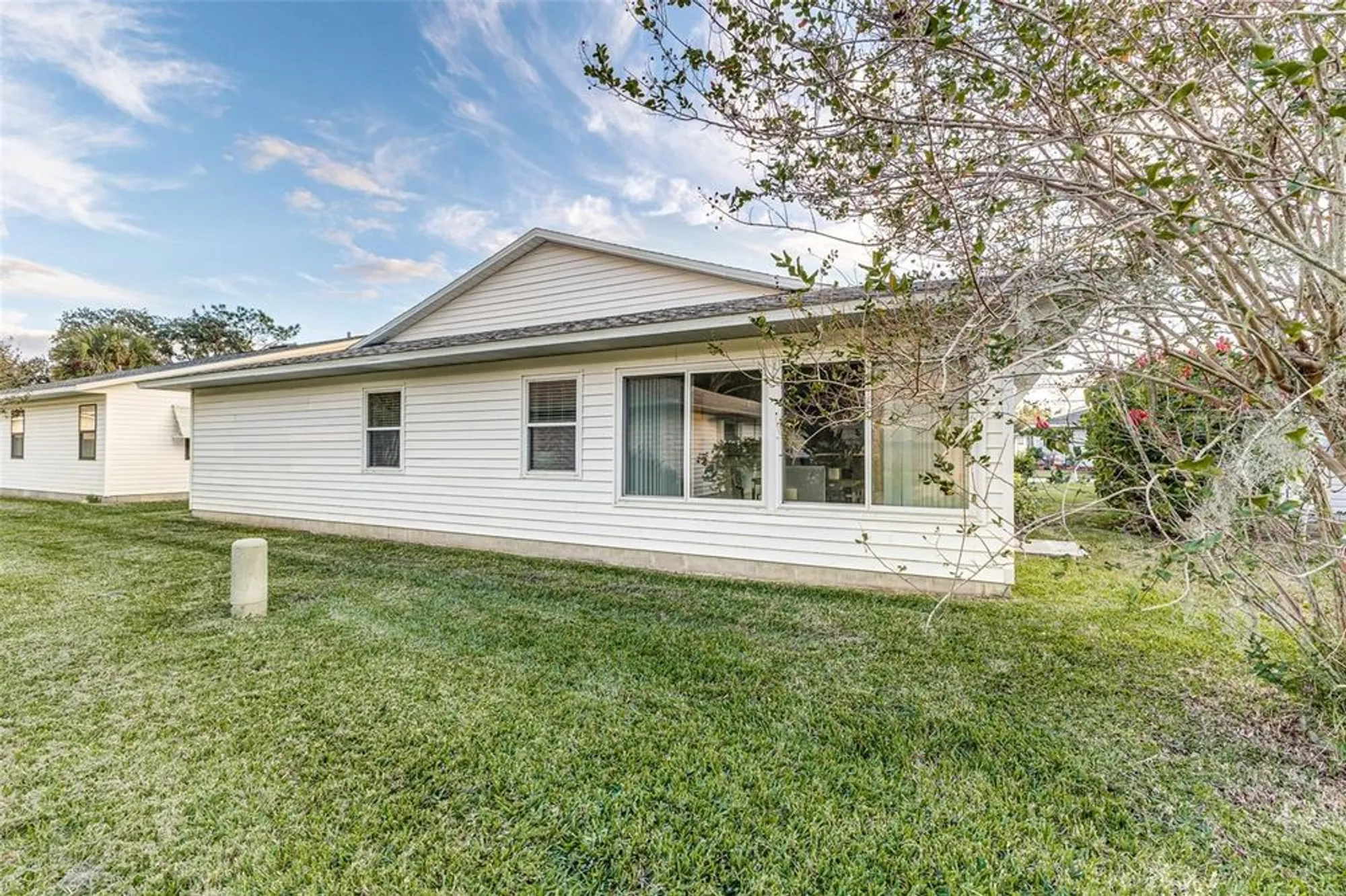 Property Slideshow image 32 of 39 | 4850 squire hollow dr, Lakeland, FL, 33811