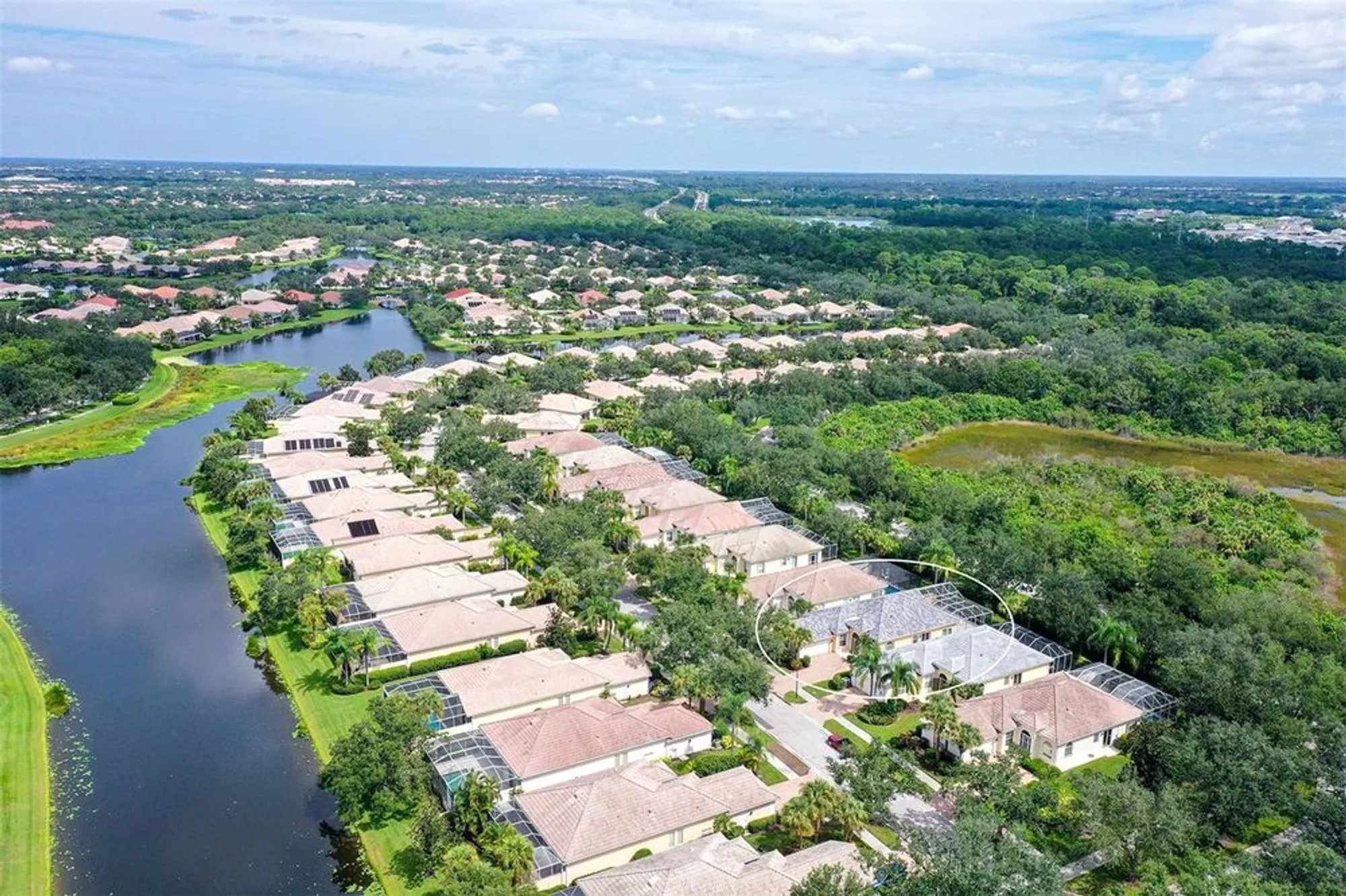 Property Slideshow image 9 of 100 | 5679 ferrara dr, Sarasota, FL, 34238
