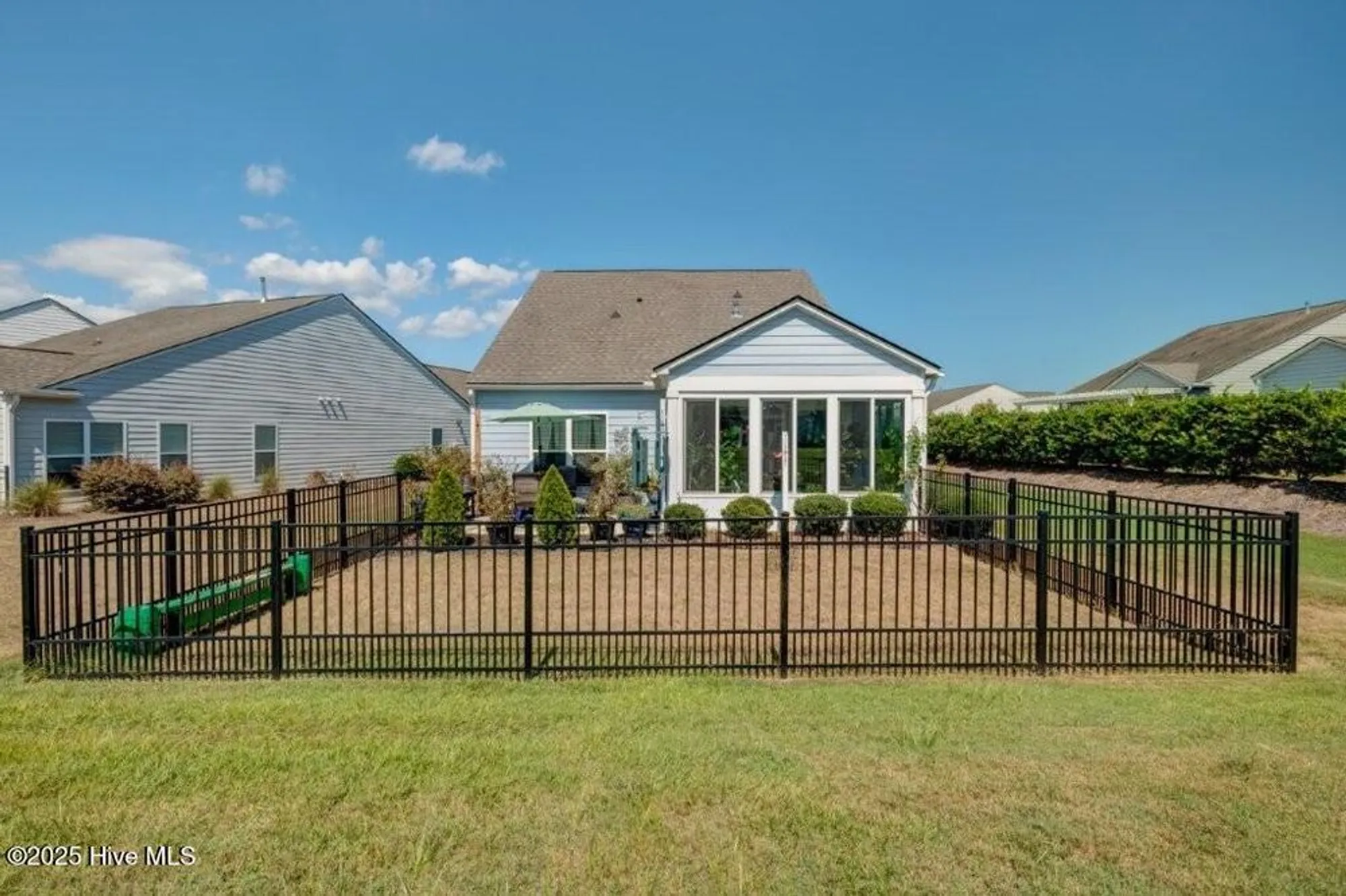 Property Slideshow image 37 of 64 | 521 lyrebird ave, Wilmington, NC, 28412