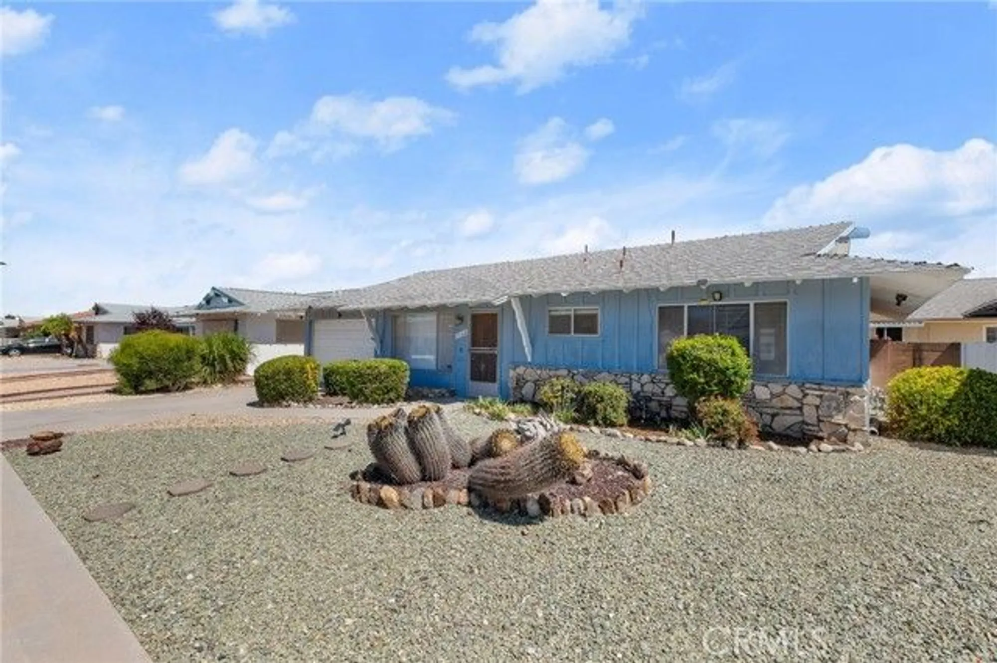 Property Slideshow image 24 of 30 | 1560 sandlewood dr, Hemet, CA, 92543