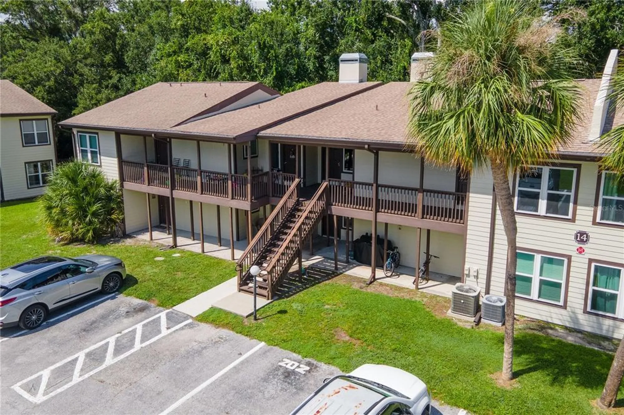 Property Slideshow image 36 of 40 | 14202 sandalwood dr # 202, Wildwood, FL, 34785