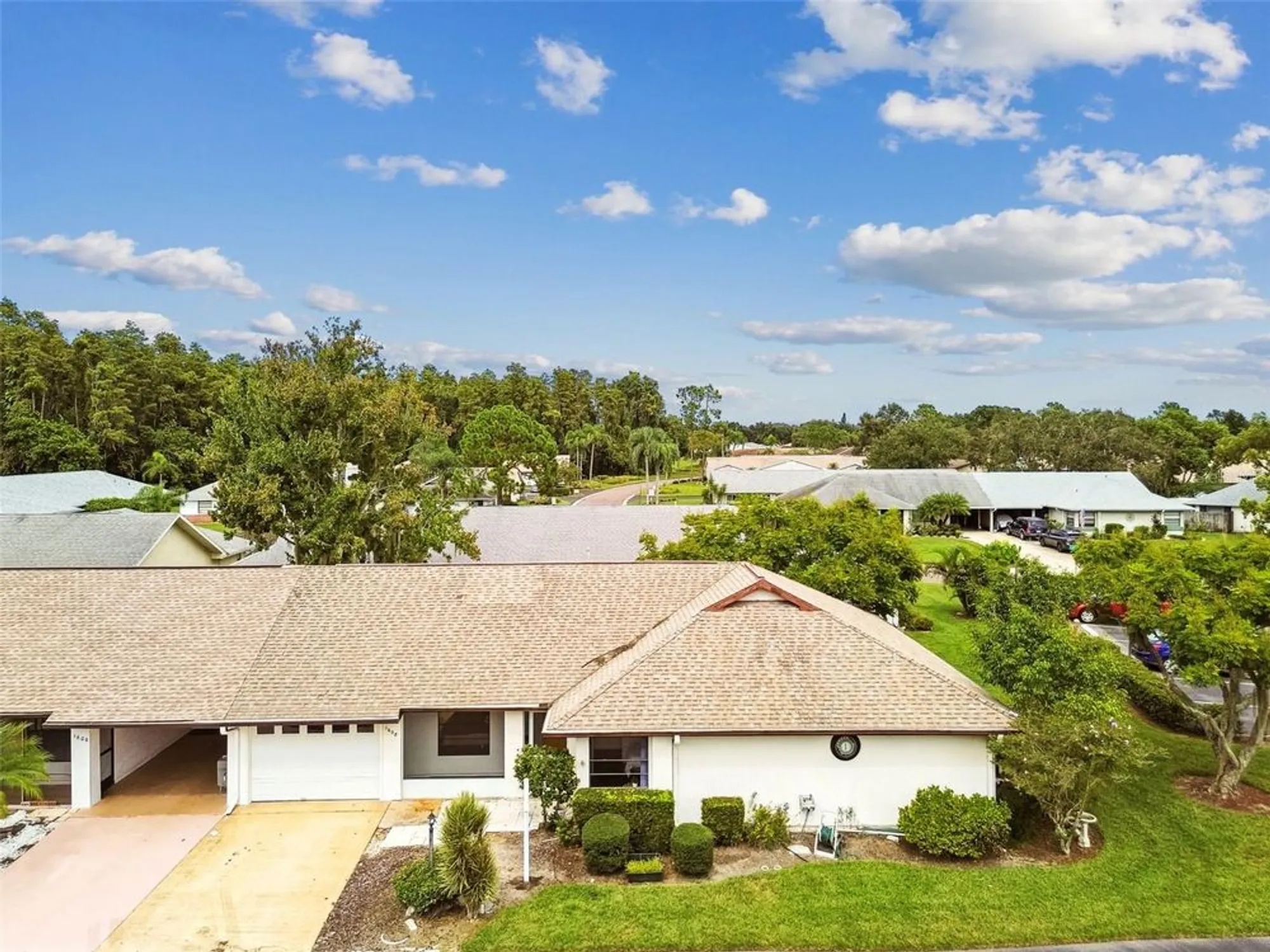 Property Slideshow image 4 of 82 | 1608 comfy ct, Sun City Center, FL, 33573