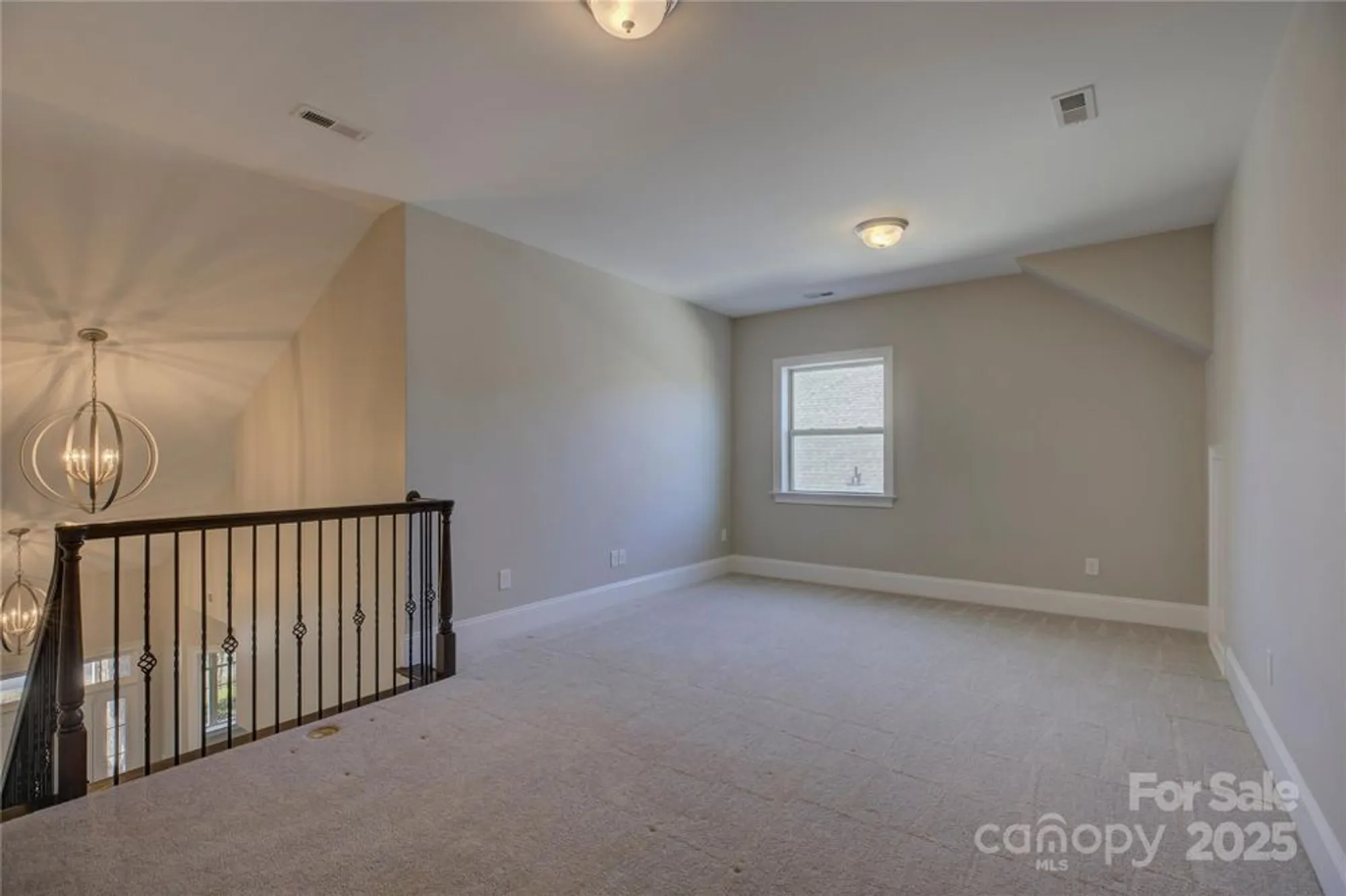 Property Slideshow image 36 of 48 | 14916 creeks edge dr, Charlotte, NC, 28278