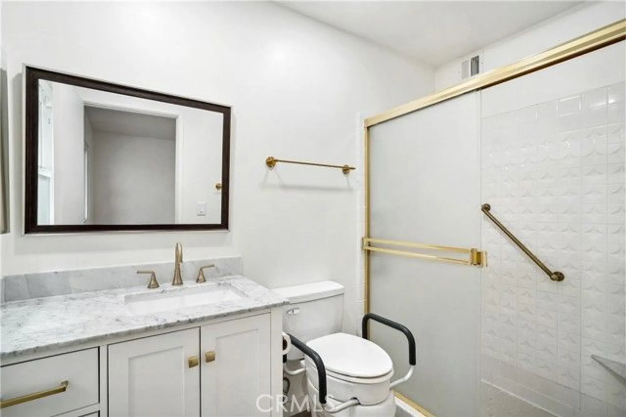 Property Slideshow image 11 of 33 | 28890 snead dr, Menifee, CA, 92586