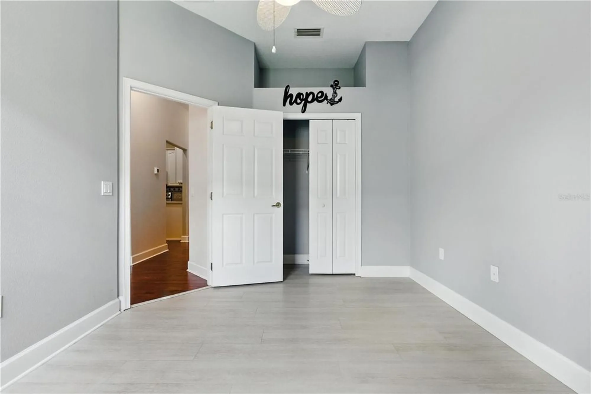 Property Slideshow image 22 of 57 | 457 golf vista cir, Davenport, FL, 33837