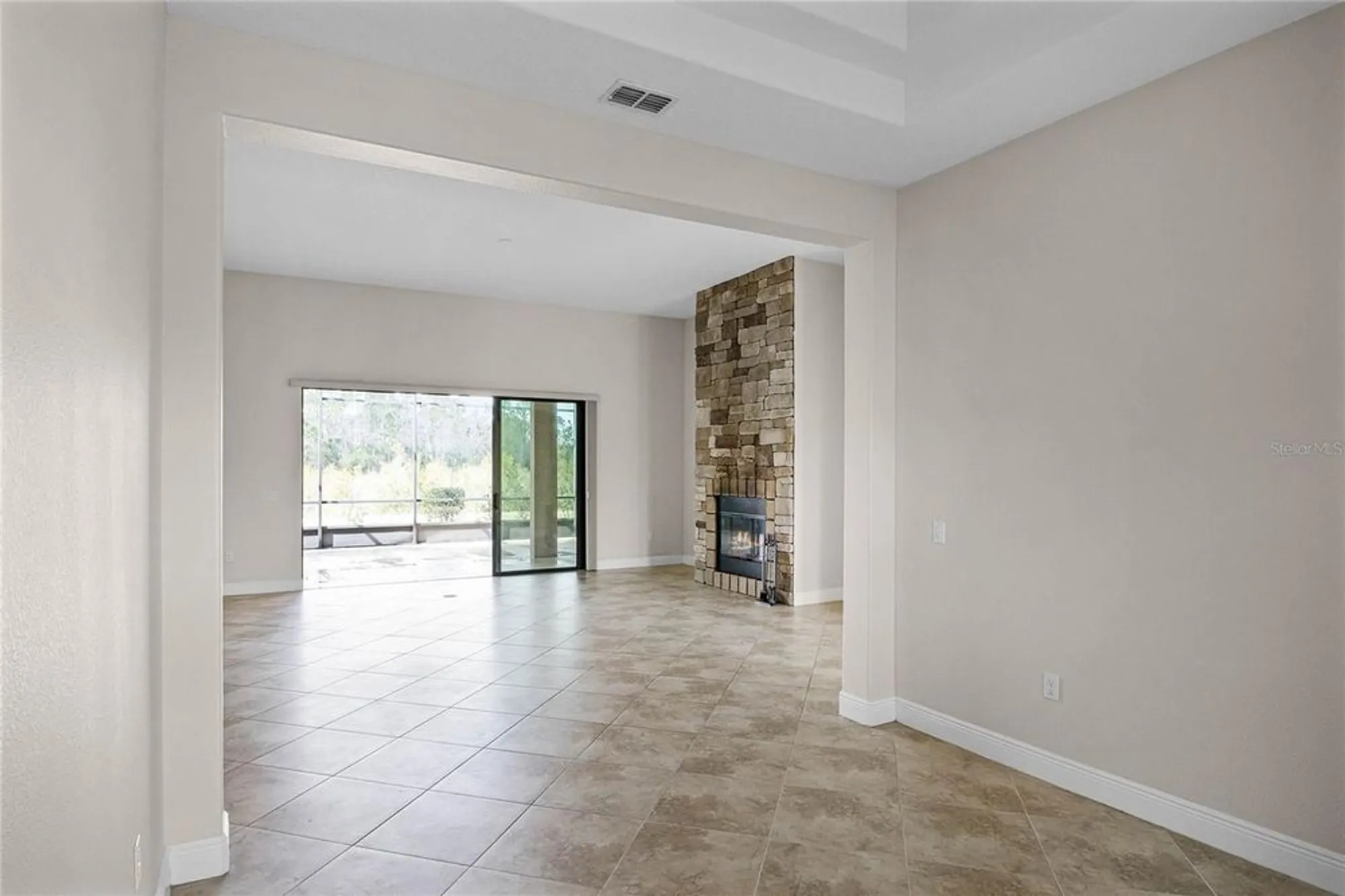 Property Slideshow image 19 of 47 | 729 san raphael st, Kissimmee, FL, 34759