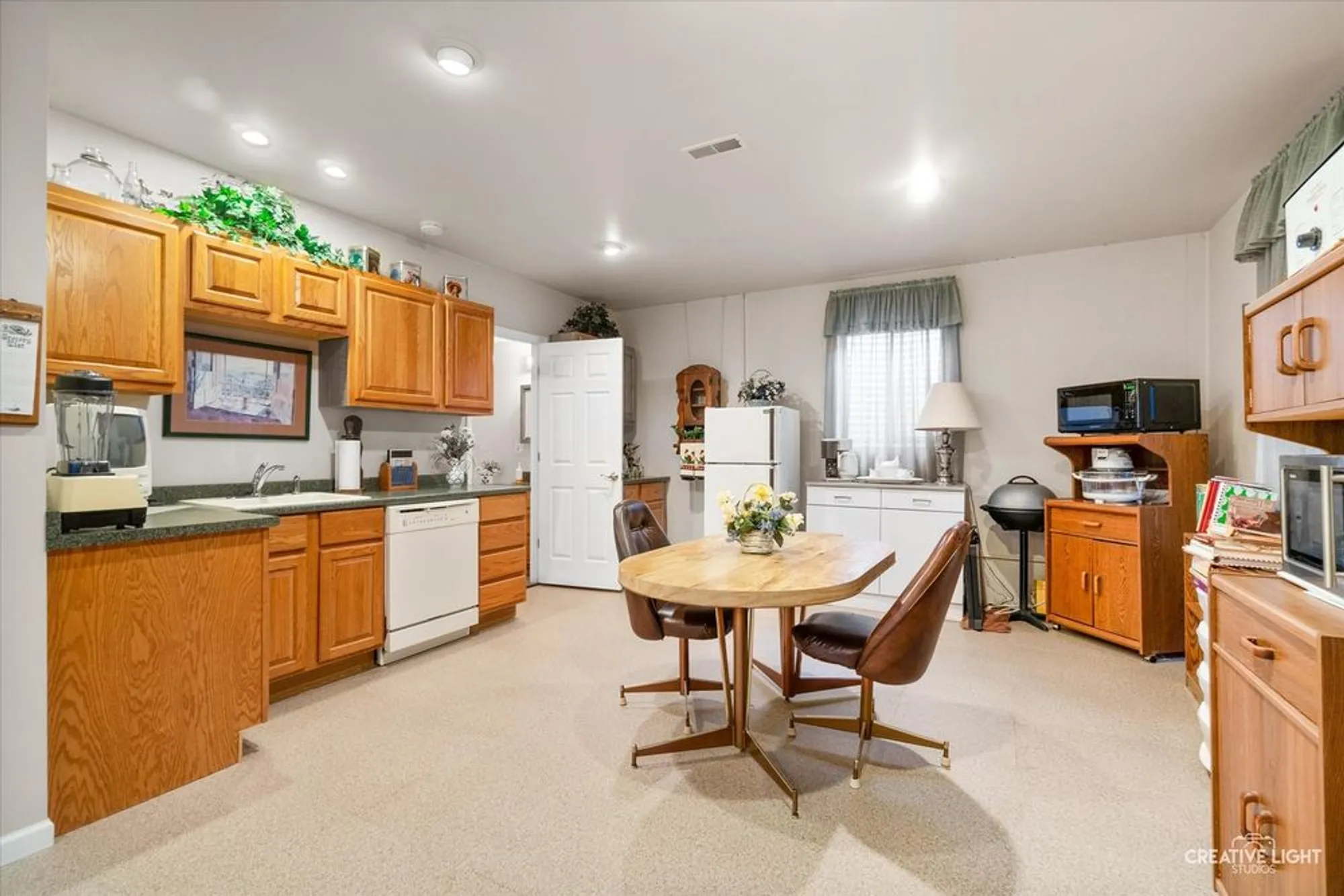 Property Slideshow image 21 of 54 | 13954 s tamarack dr, Plainfield, IL, 60544