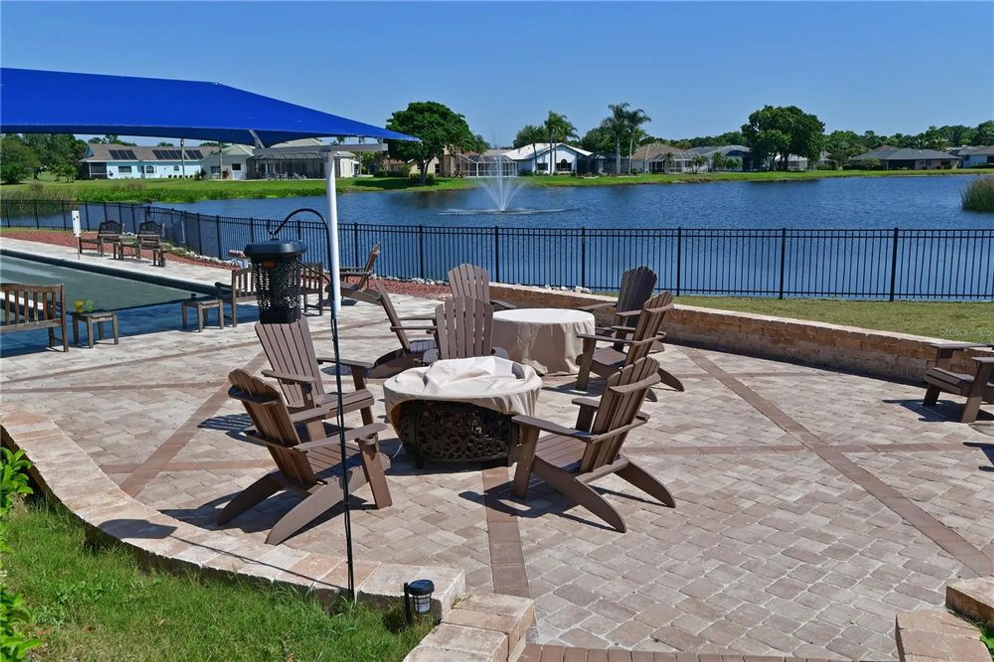 Property Slideshow image 41 of 70 | 6904 drewrys blf apt 803, Bradenton, FL, 34203