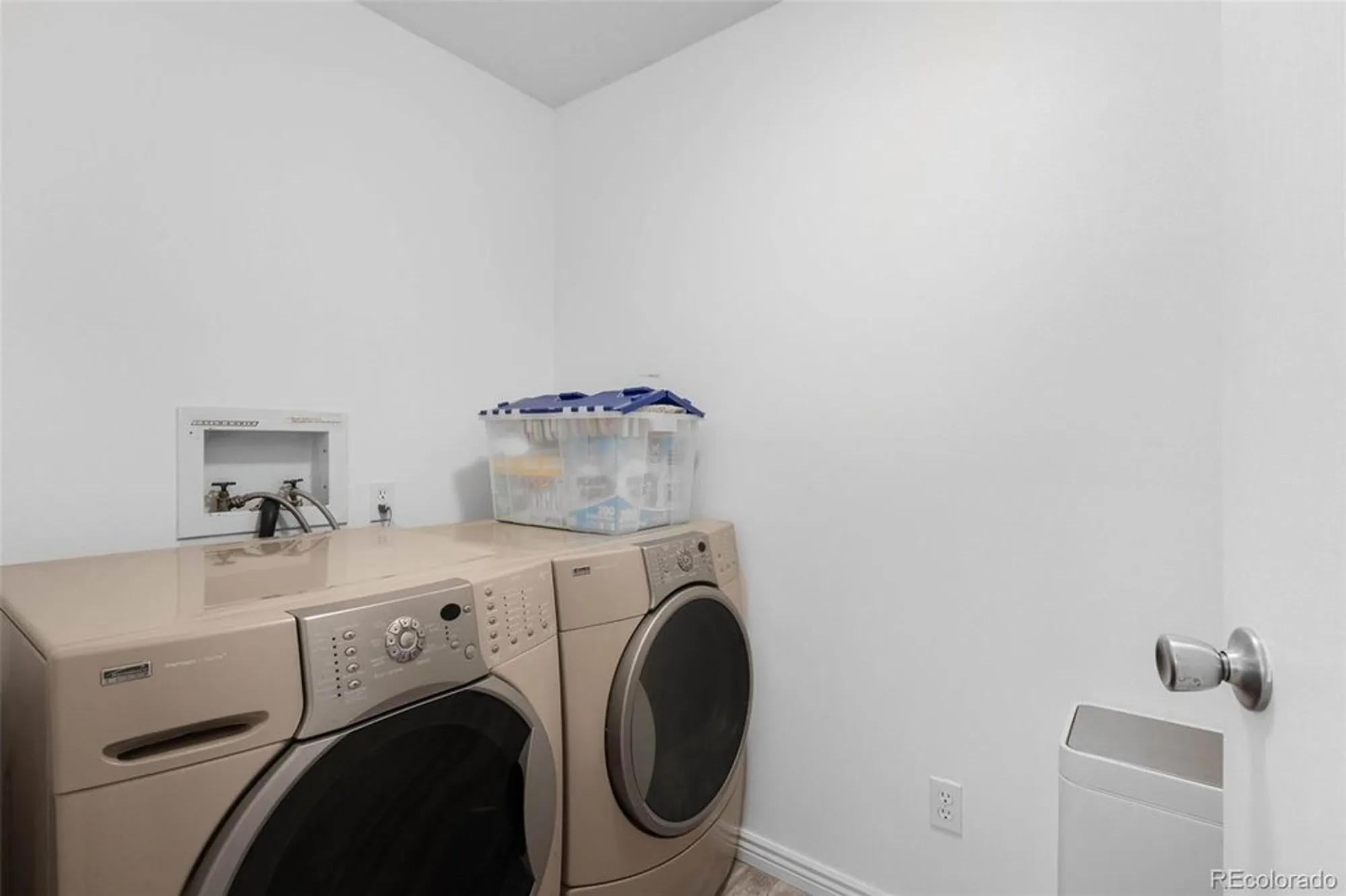 Property Slideshow image 22 of 35 | 14300 e marina dr apt 306, Aurora, CO, 80014