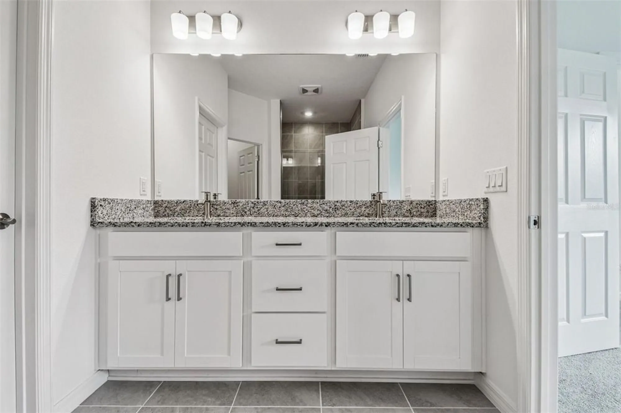 Property Slideshow image 15 of 38 | 18076 cherished loop, Lakewood Ranch, FL, 34211