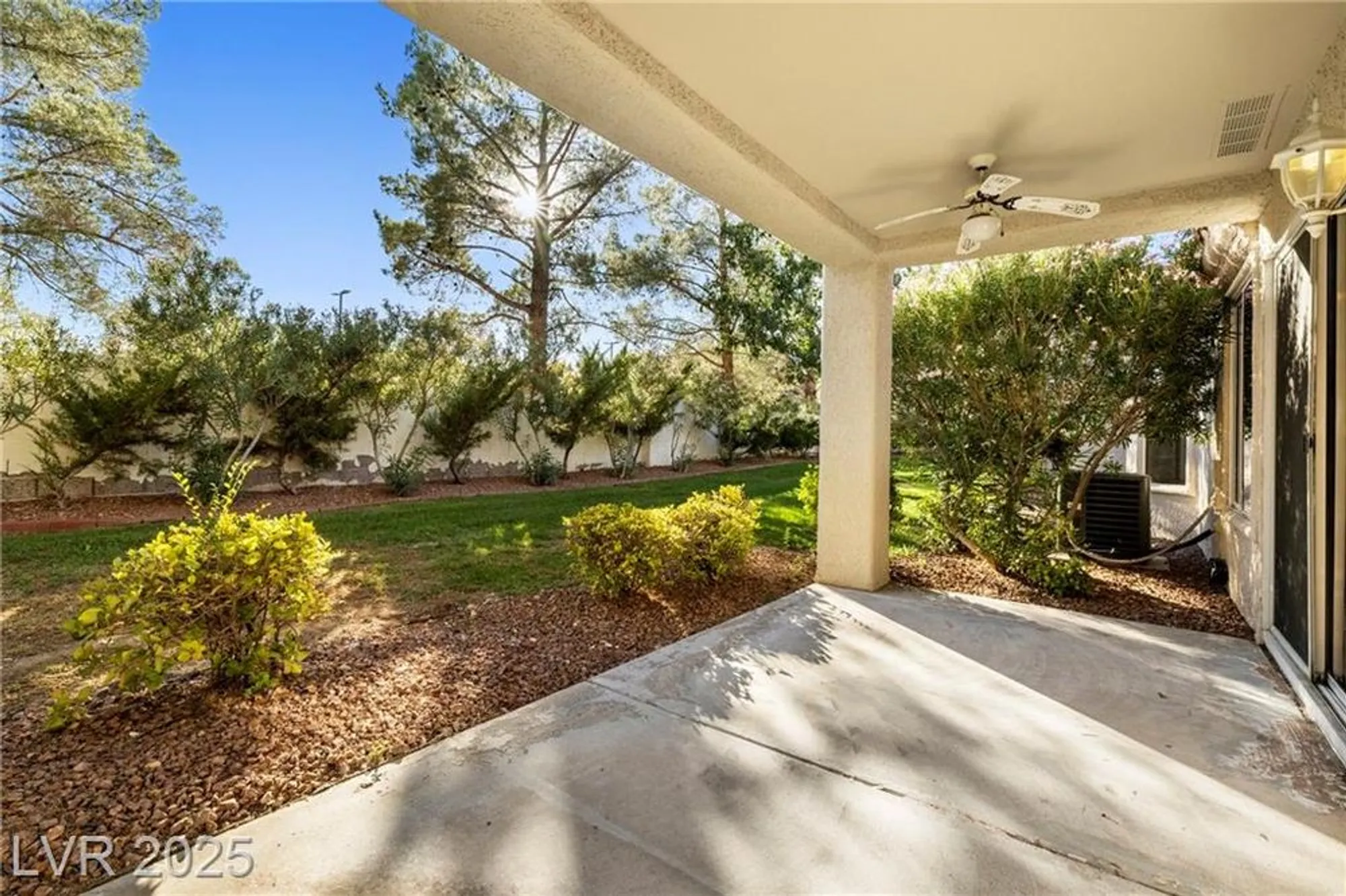 Property Slideshow image 23 of 44 | 8701 millsboro dr, Las Vegas, NV, 89134