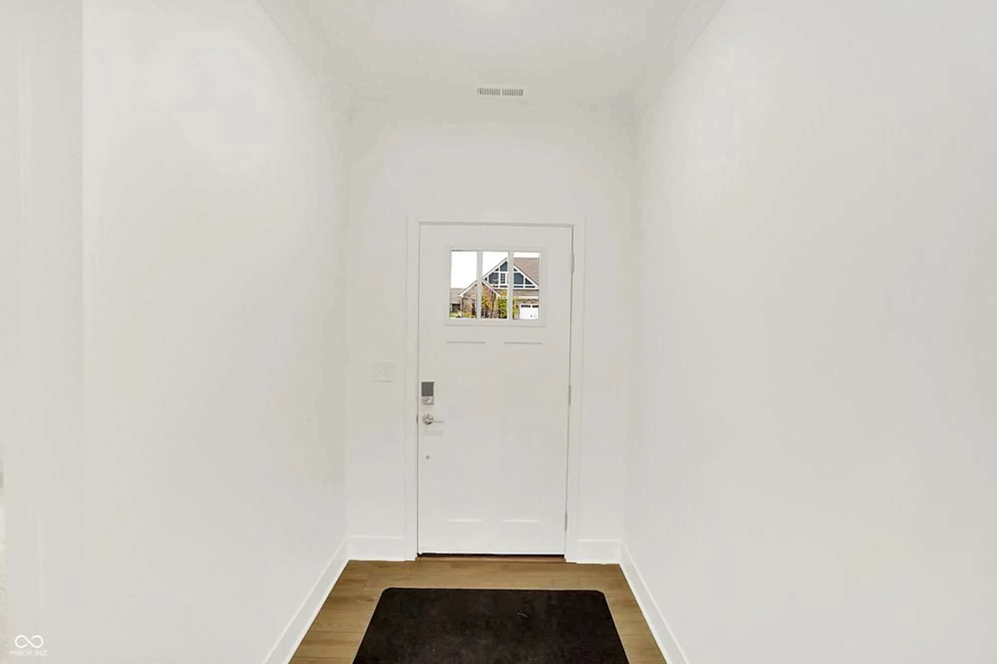 Property Slideshow image 6 of 52 | 5076 foxley park ln, Avon, IN, 46123