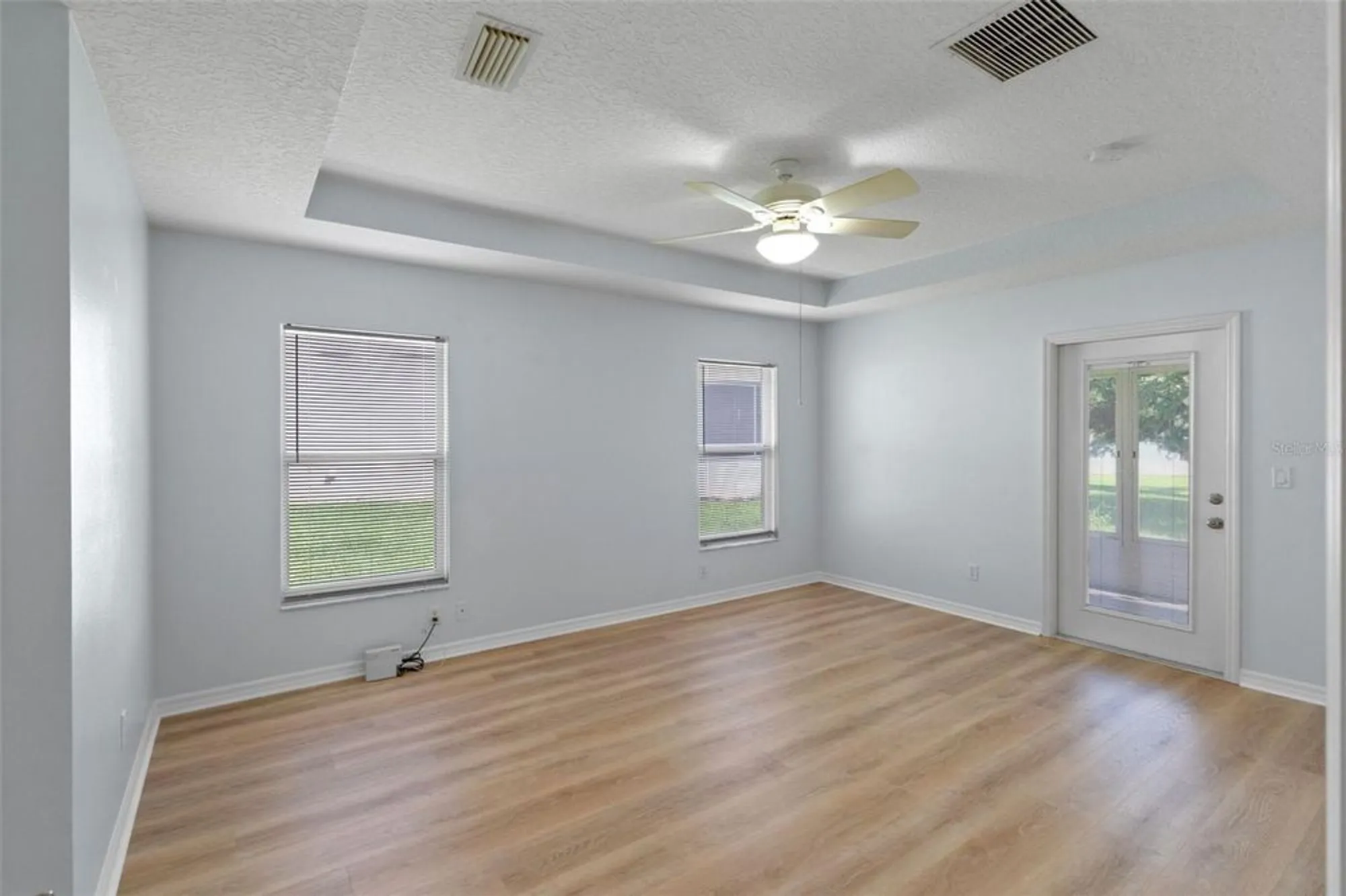 Property Slideshow image 14 of 21 | 26908 honeymoon ave, Leesburg, FL, 34748