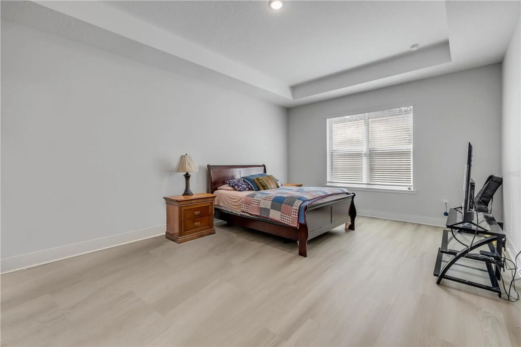 Property Slideshow image 16 of 30 | 3034 adrian dr, Ormond Beach, FL, 32174