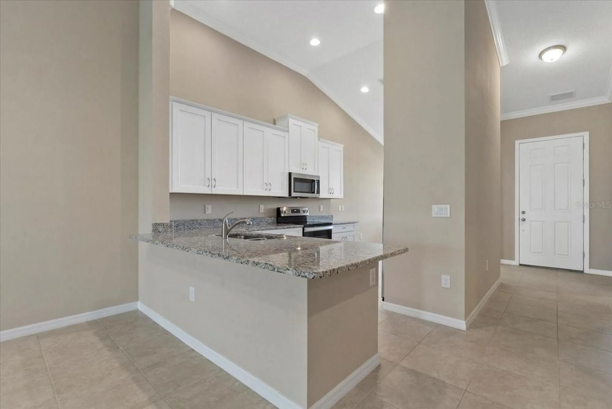 Property Slideshow image 7 of 47 | 12401 osorio ct 203, Sarasota, FL, 34238