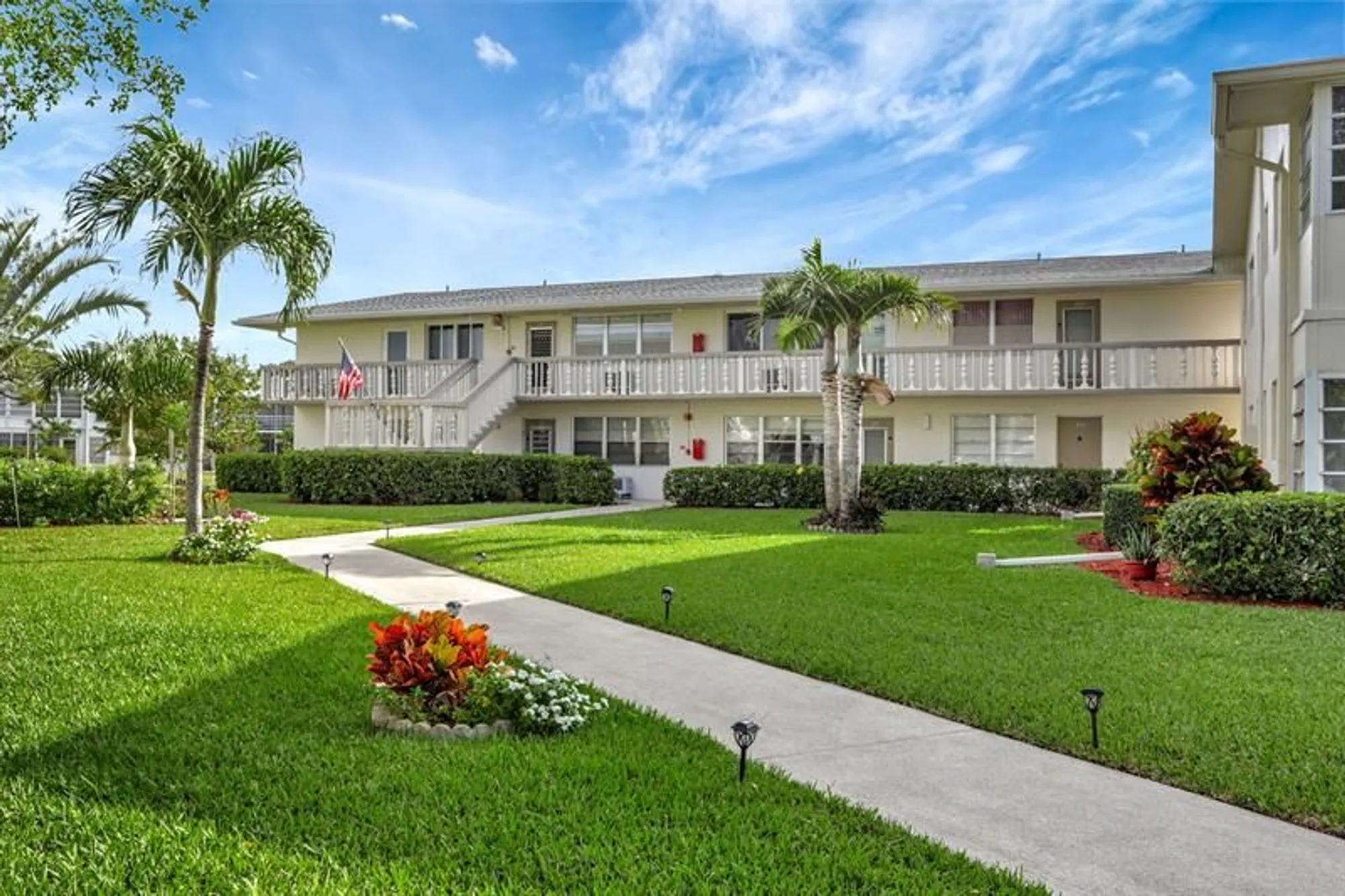 Property Slideshow image 15 of 38 | 275 markham m # 275, Deerfield Beach, FL, 33442