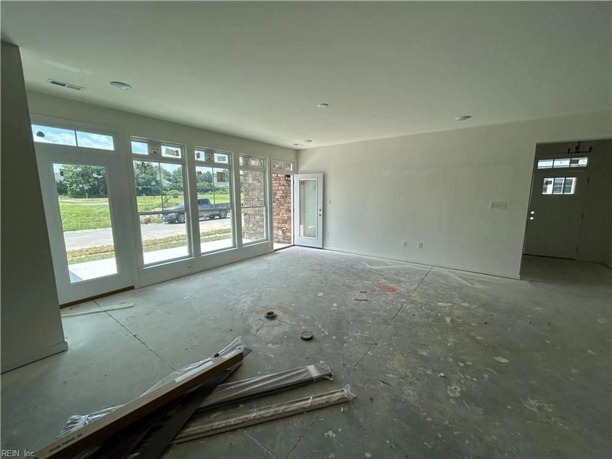 Property Slideshow image 10 of 29 | 224 st pauls ave # 32-3, Smithfield, VA, 23430