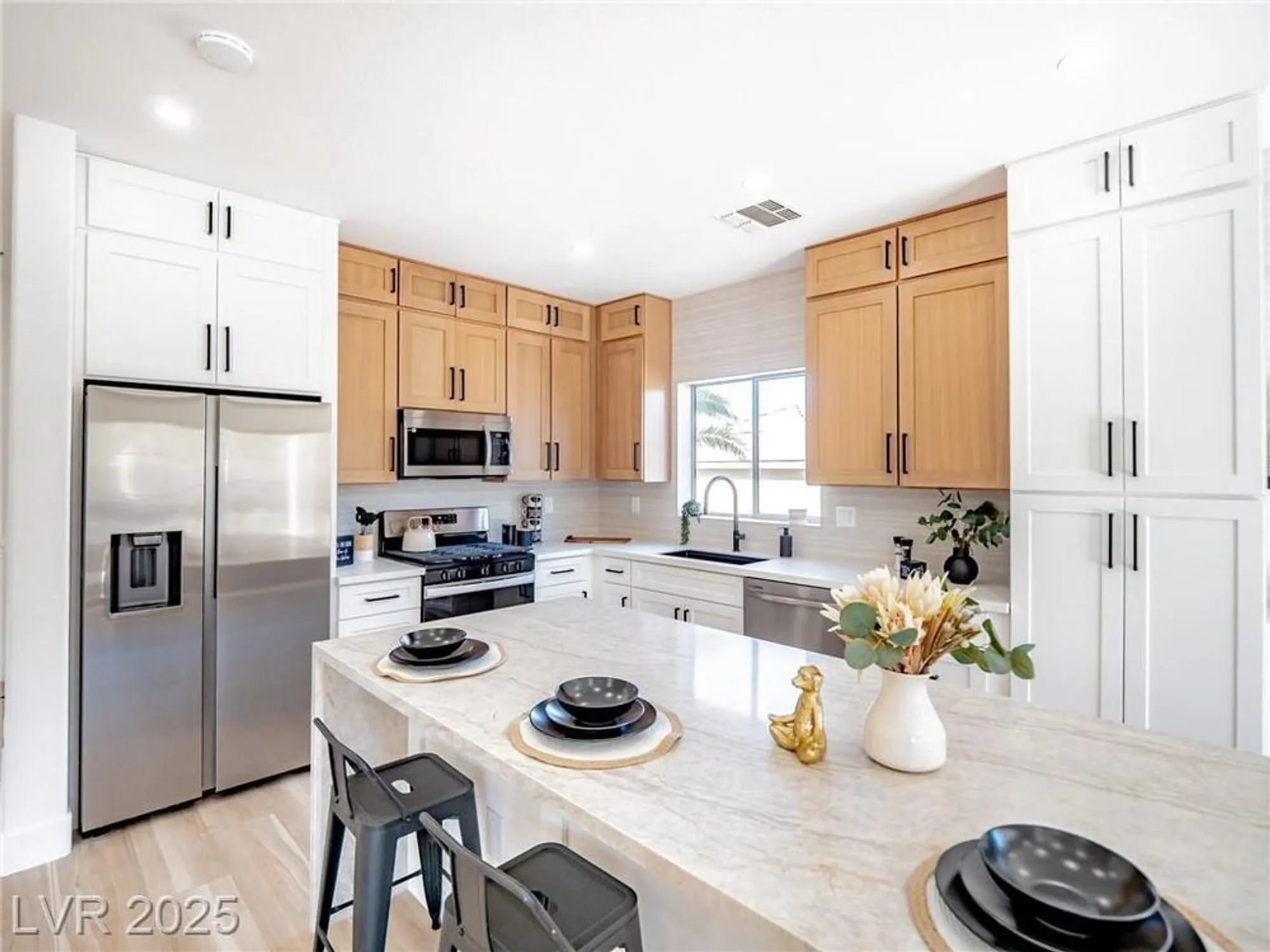 Property Slideshow image 14 of 43 | 2537 terrytown ave, Henderson, NV, 89052