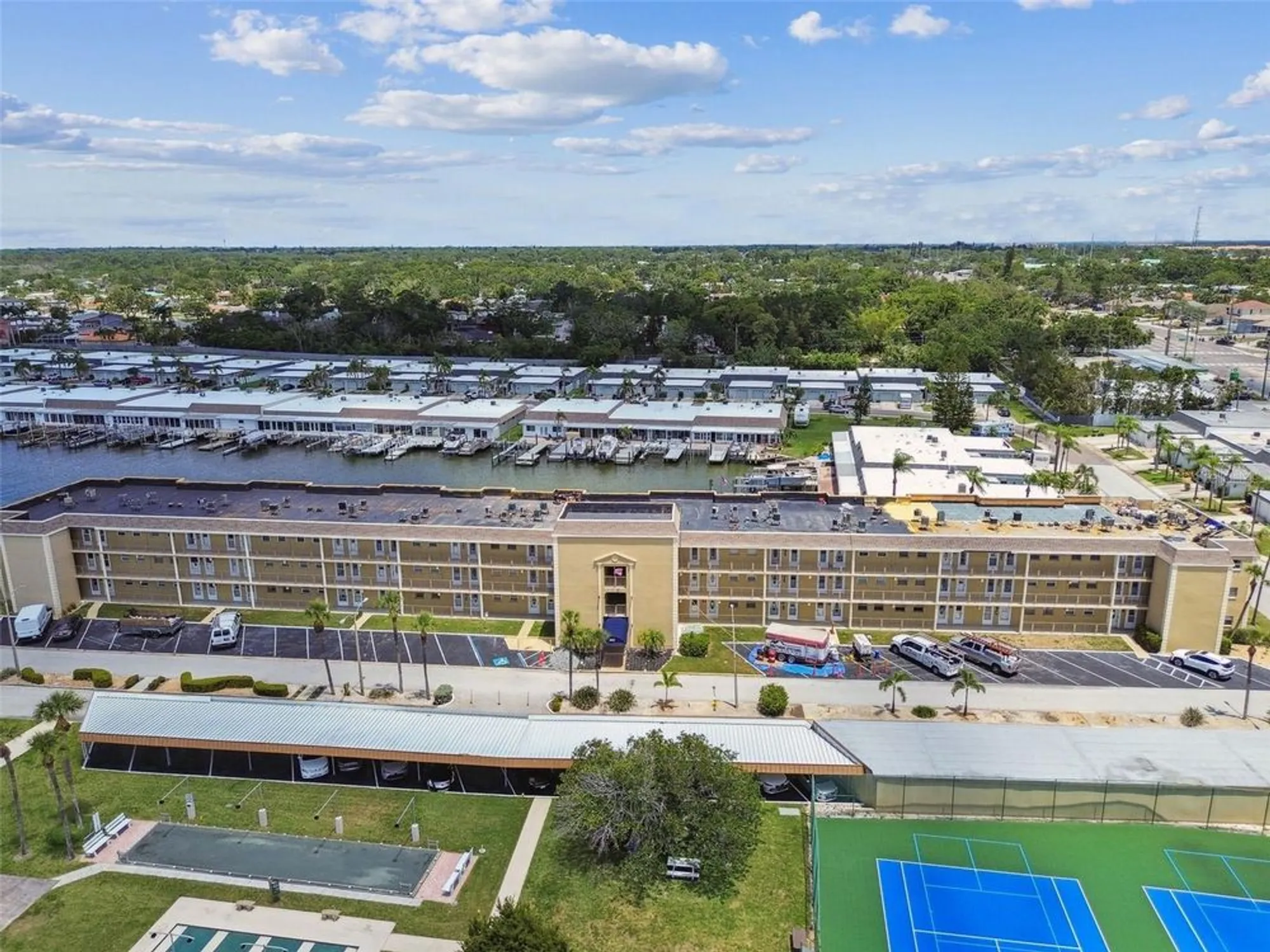 Property Slideshow image 52 of 69 | 1 boca ciega point blvd apt 310, St Petersburg, FL, 33708