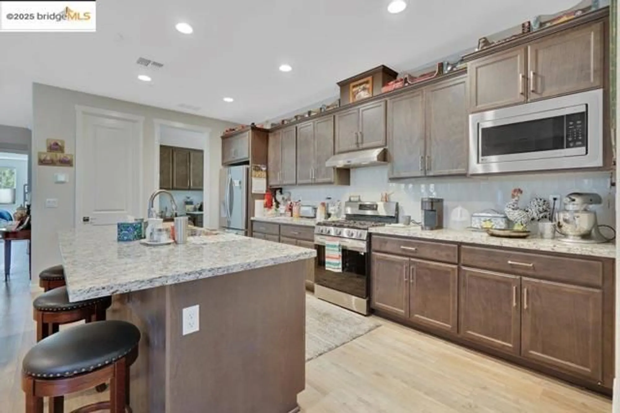 Property Slideshow image 11 of 27 | 2323 espana ln, Rio Vista, CA, 94571