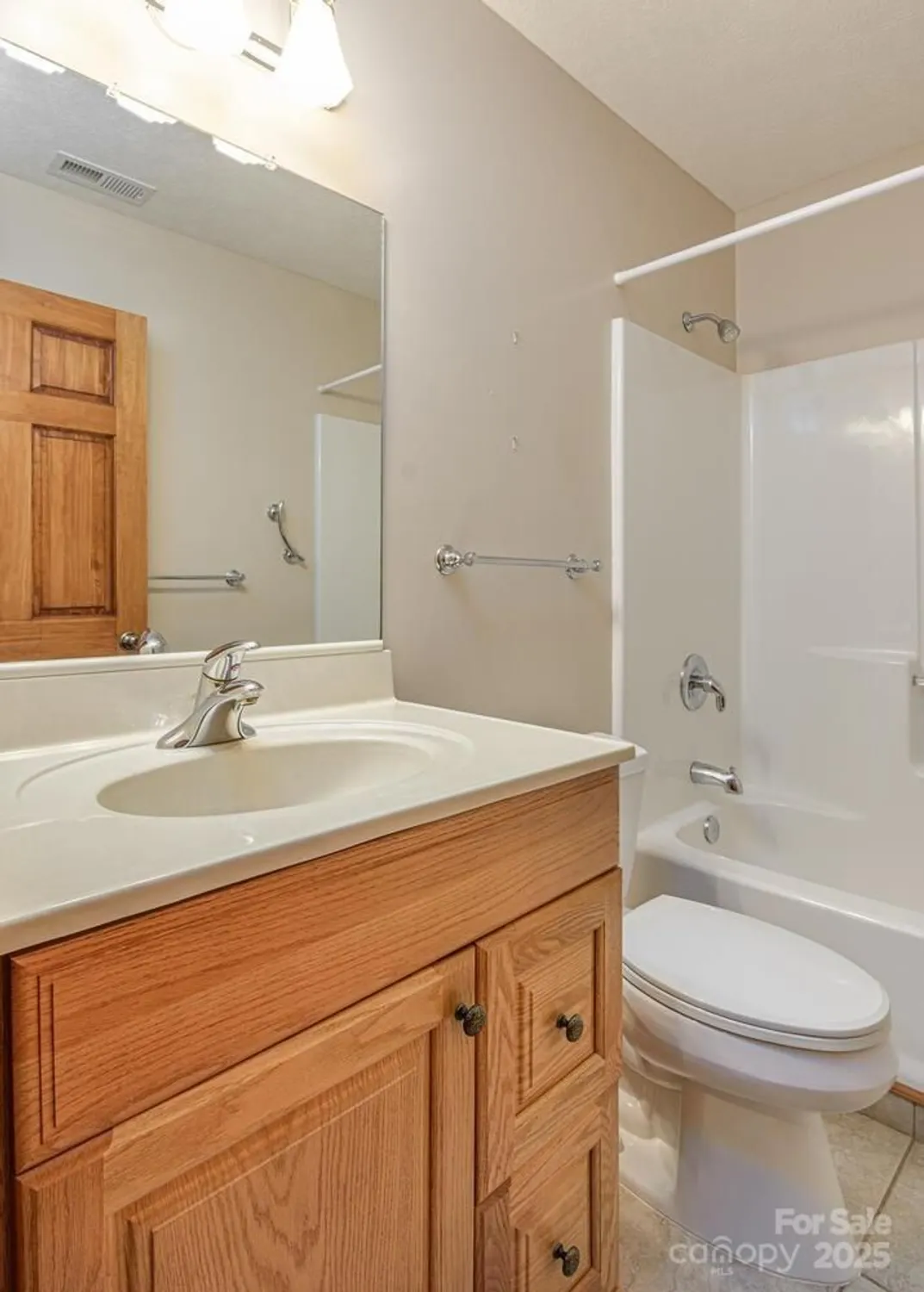 Property Slideshow image 37 of 46 | 299 carriage summitt way, Hendersonville, NC, 28791