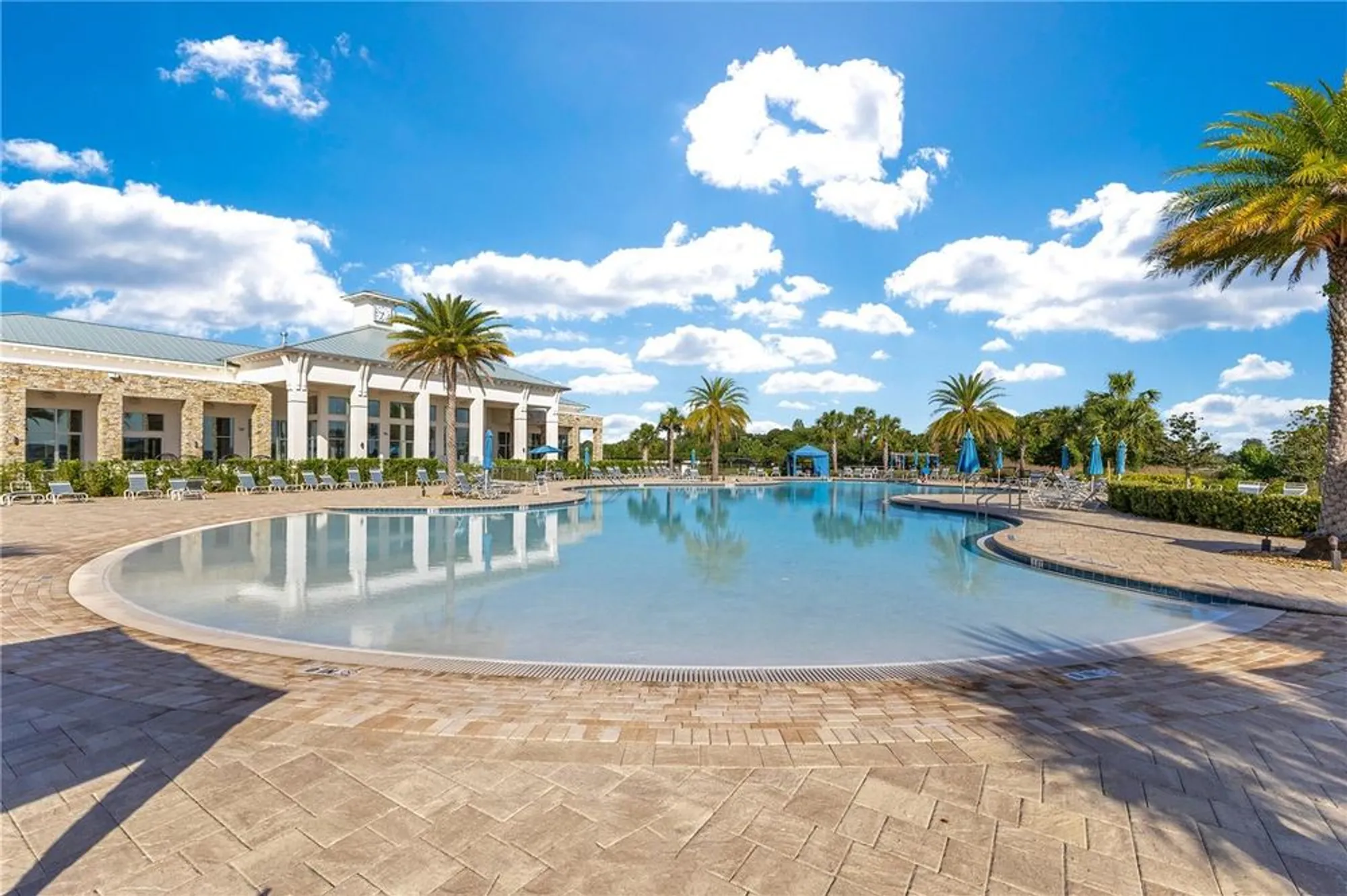 Property Slideshow image 62 of 77 | 2672 meadowedge loop, Saint Cloud, FL, 34772