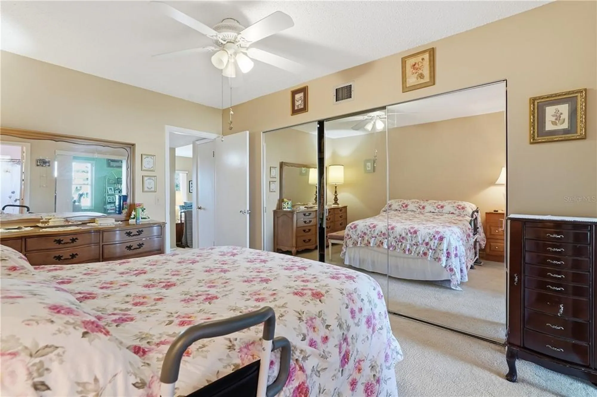 Property Slideshow image 14 of 22 | 2428 columbia dr 54, Clearwater, FL, 33763