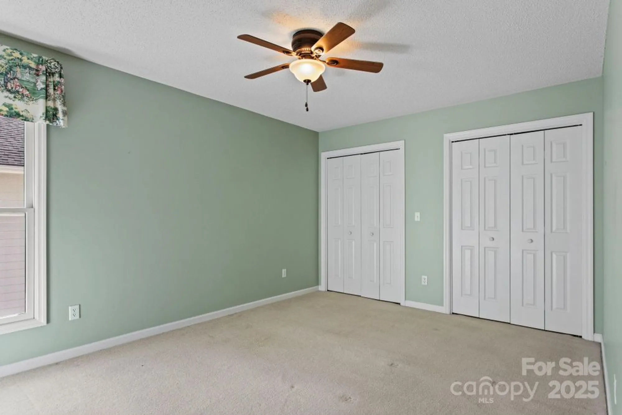 Property Slideshow image 11 of 42 | 514 cobblestone ln 45, Flat Rock, NC, 28731