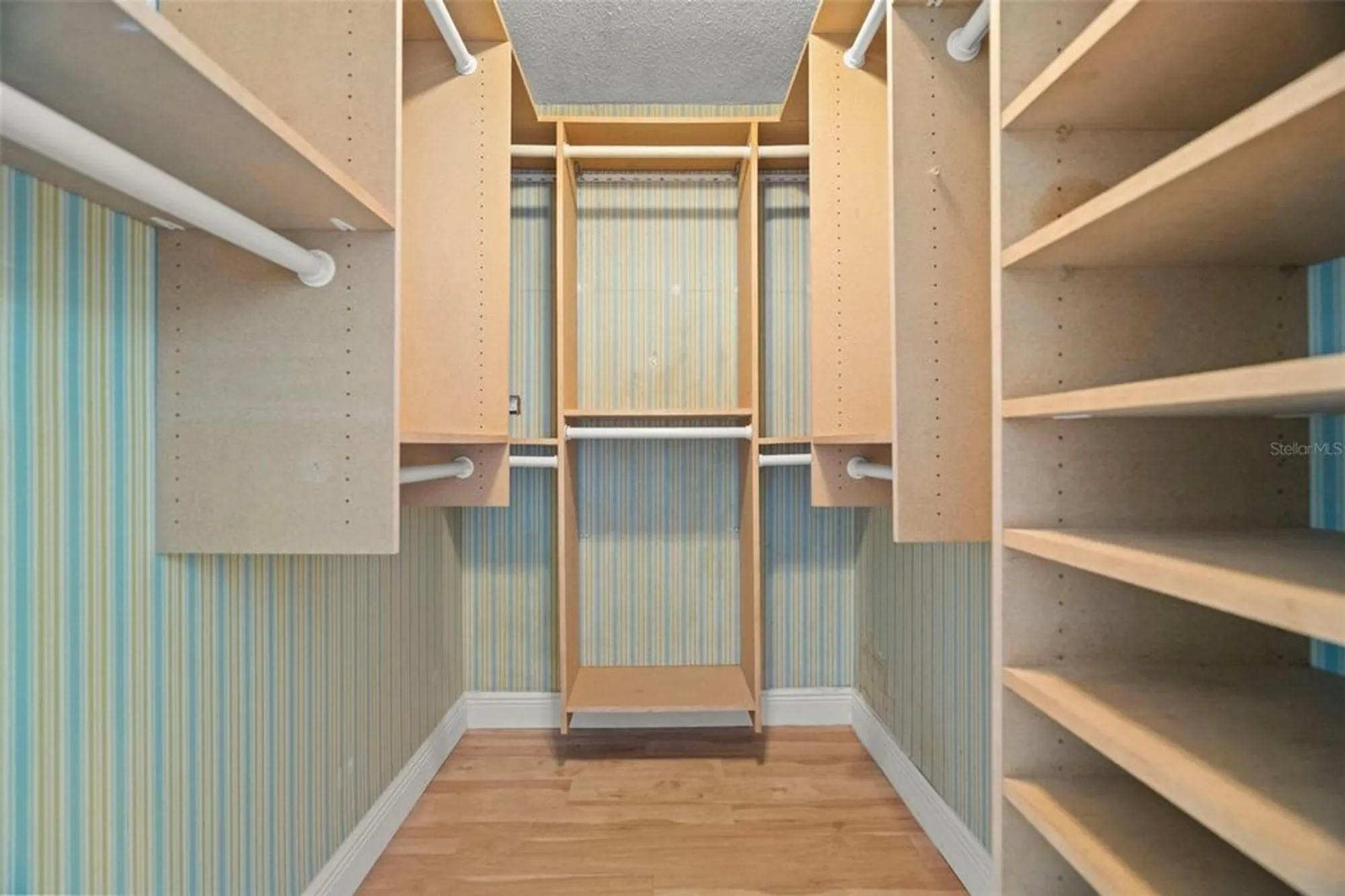 Property Slideshow image 17 of 42 | 10033 37th way n # 3, Pinellas Park, FL, 33782