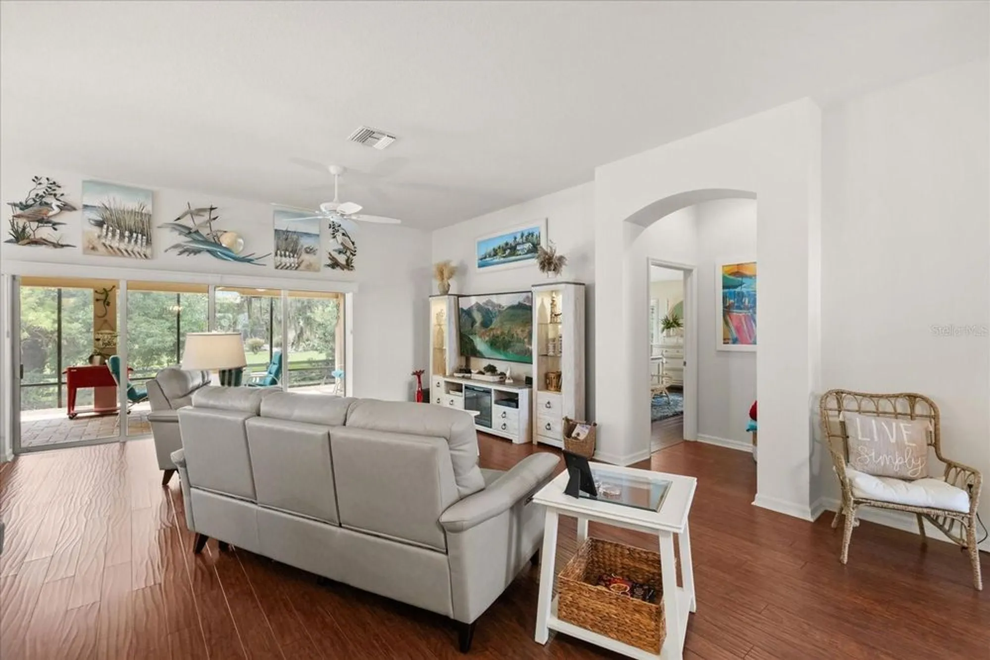 Property Slideshow image 6 of 38 | 10069 lake miona way, Oxford, FL, 34484