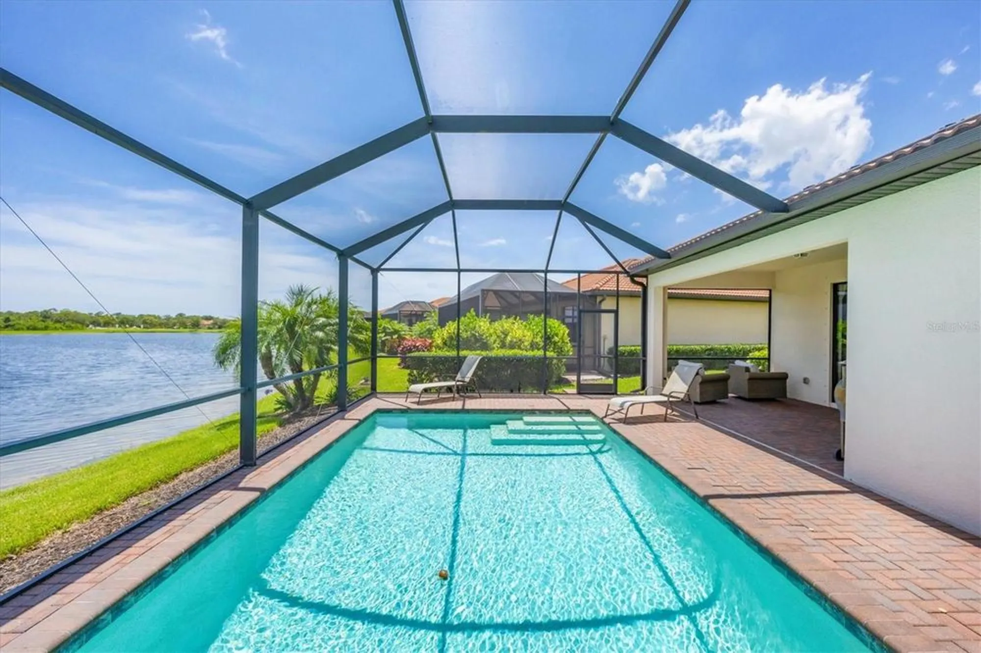 Property Slideshow image 18 of 100 | 10061 cozy grove dr, Venice, FL, 34293