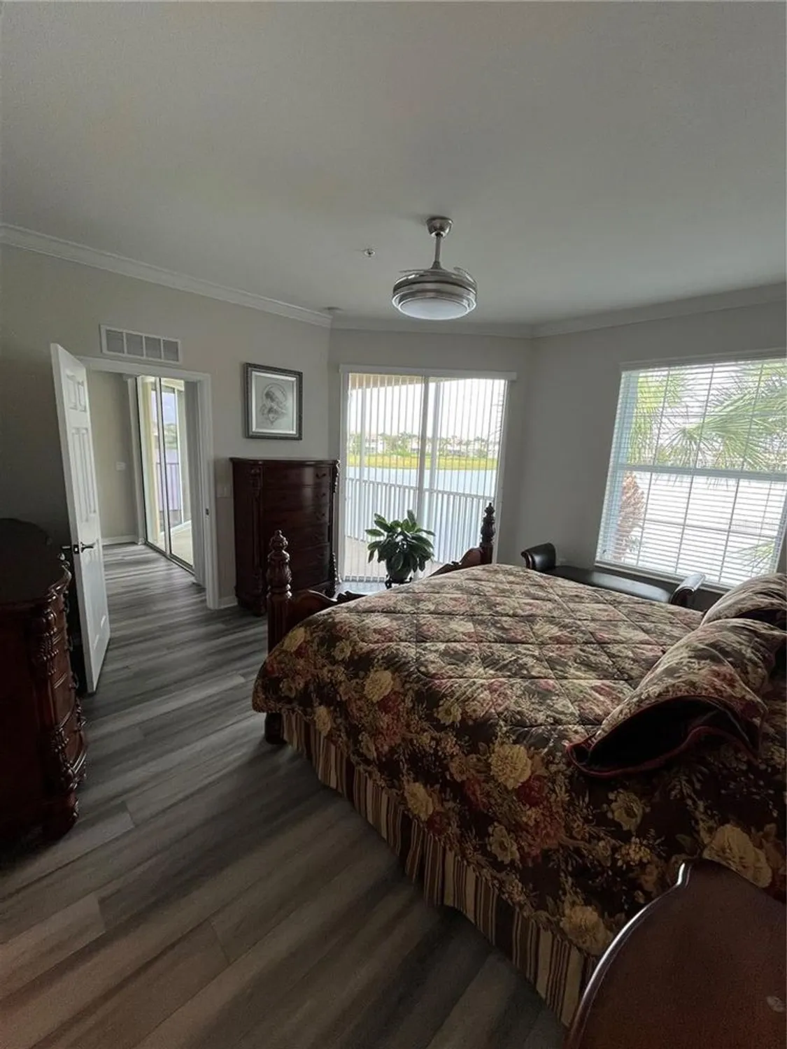 Property Slideshow image 23 of 45 | 5677 fossano dr # 506, Sarasota, FL, 34238