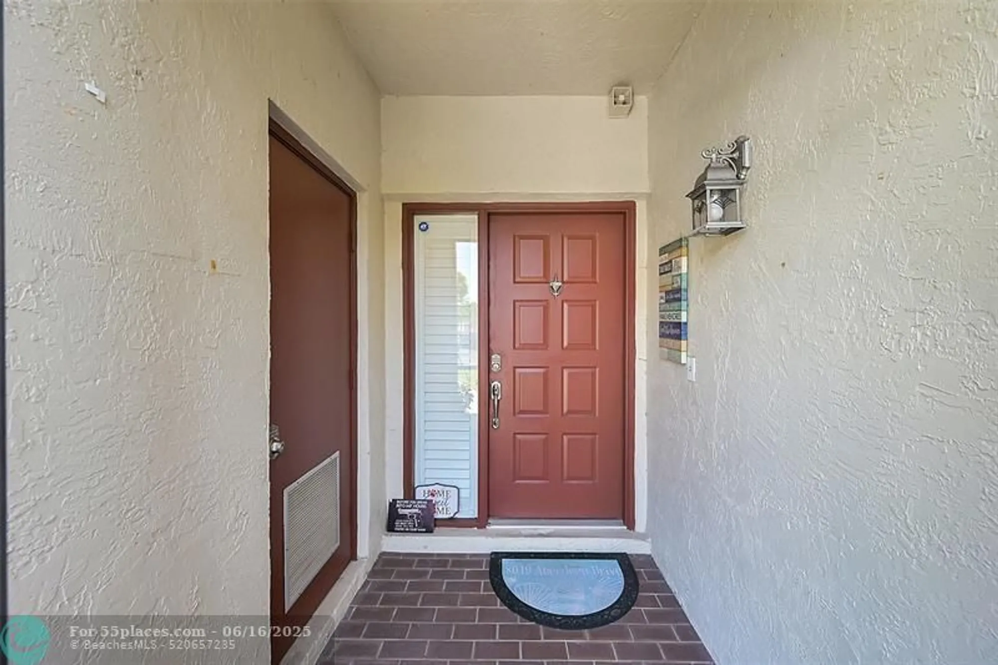 Property Slideshow image 3 of 74 | 8049 aberdeen dr apt 101, Boynton Beach, FL, 33472