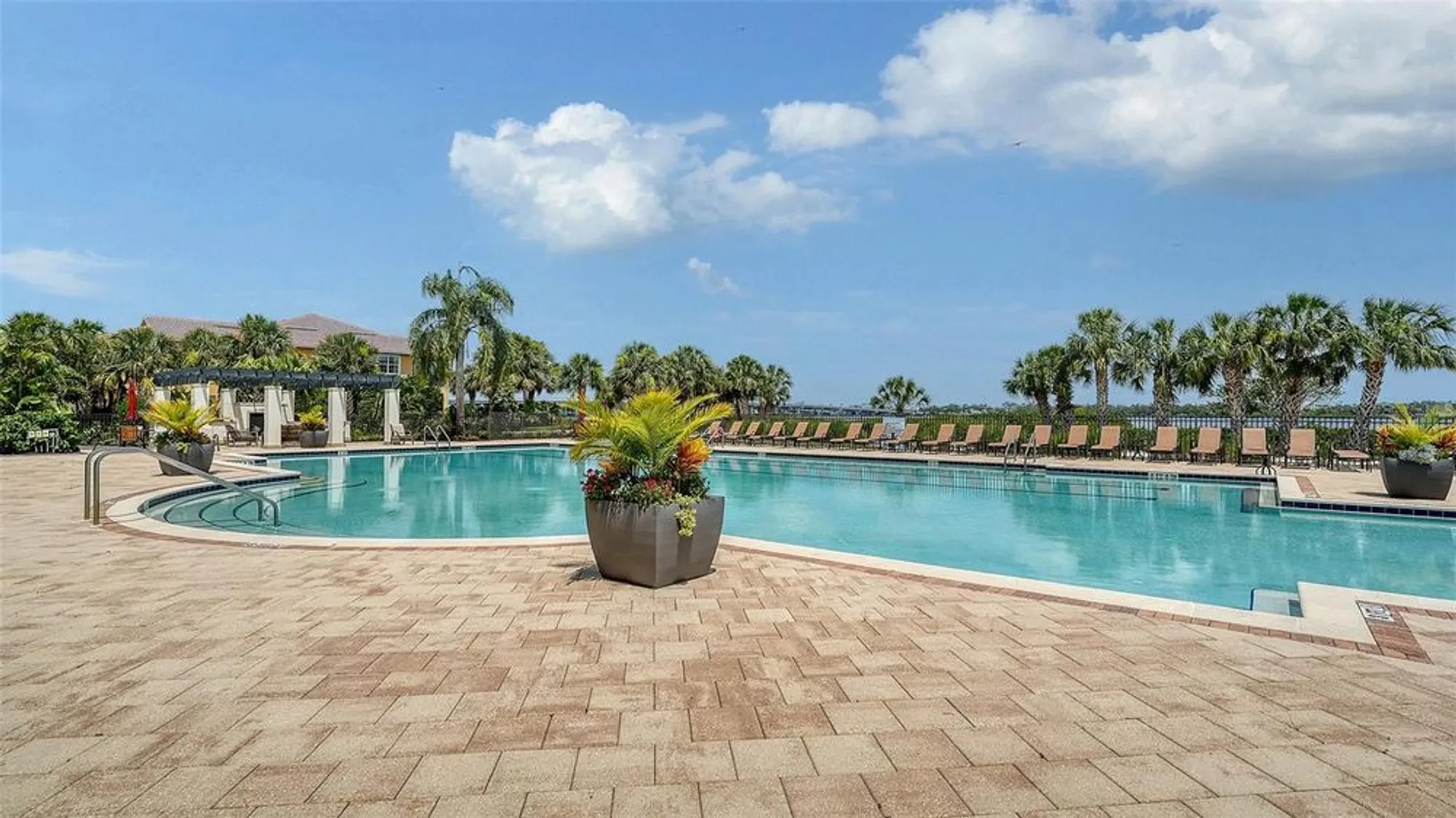 Property Slideshow image 68 of 78 | 1114 bearing ct, Bradenton, FL, 34208