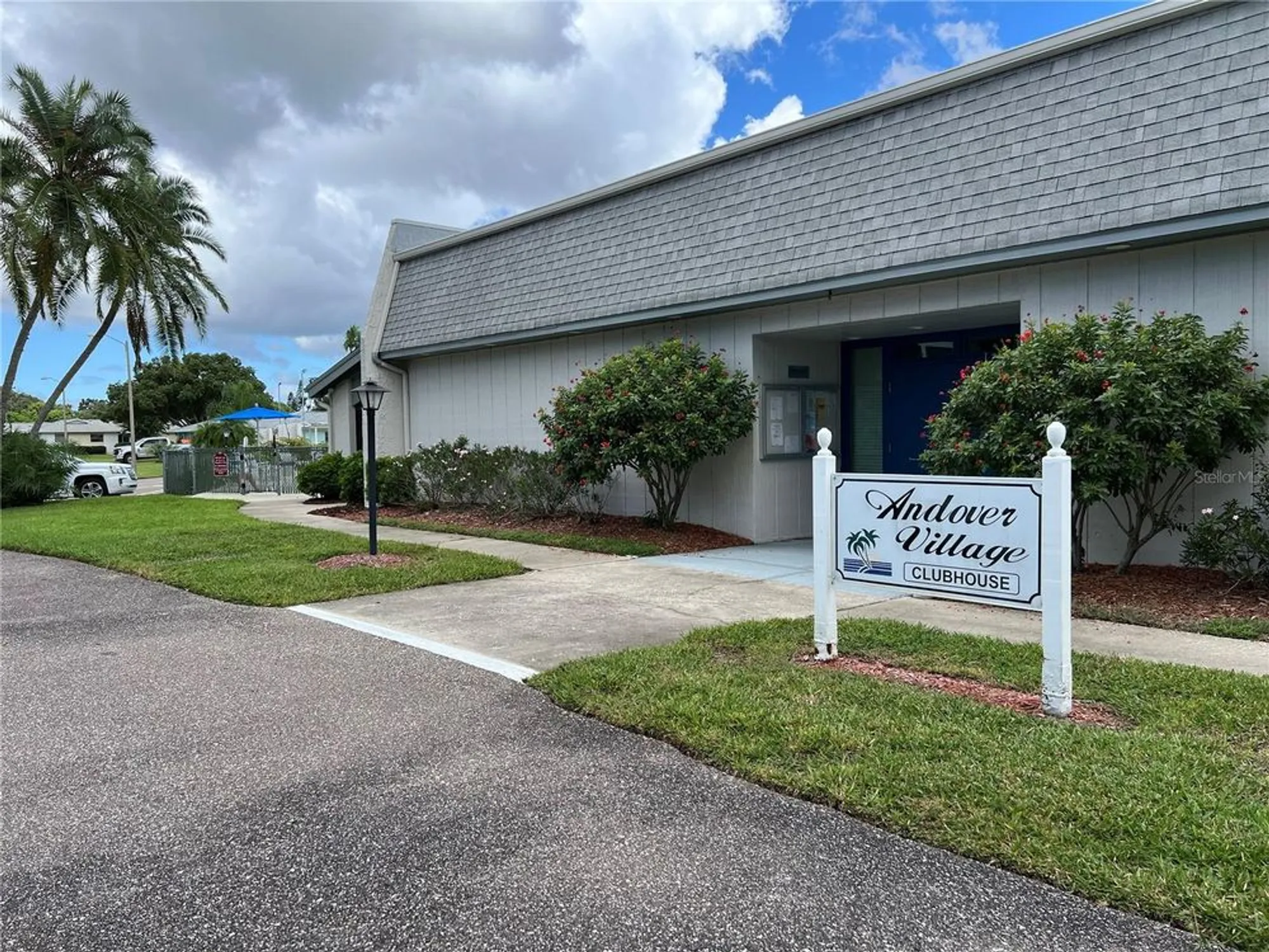 Property Slideshow image 31 of 33 | 1614 berwick ct d, Palm Harbor, FL, 34684