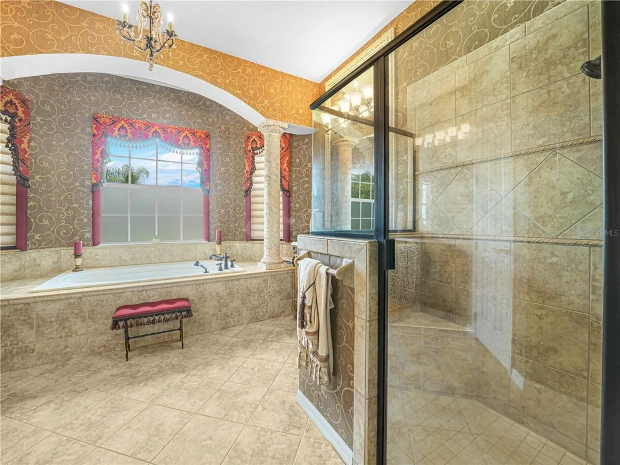 Property Slideshow image 33 of 72 | 5200 pebble beach blvd, Winter Haven, FL, 33884
