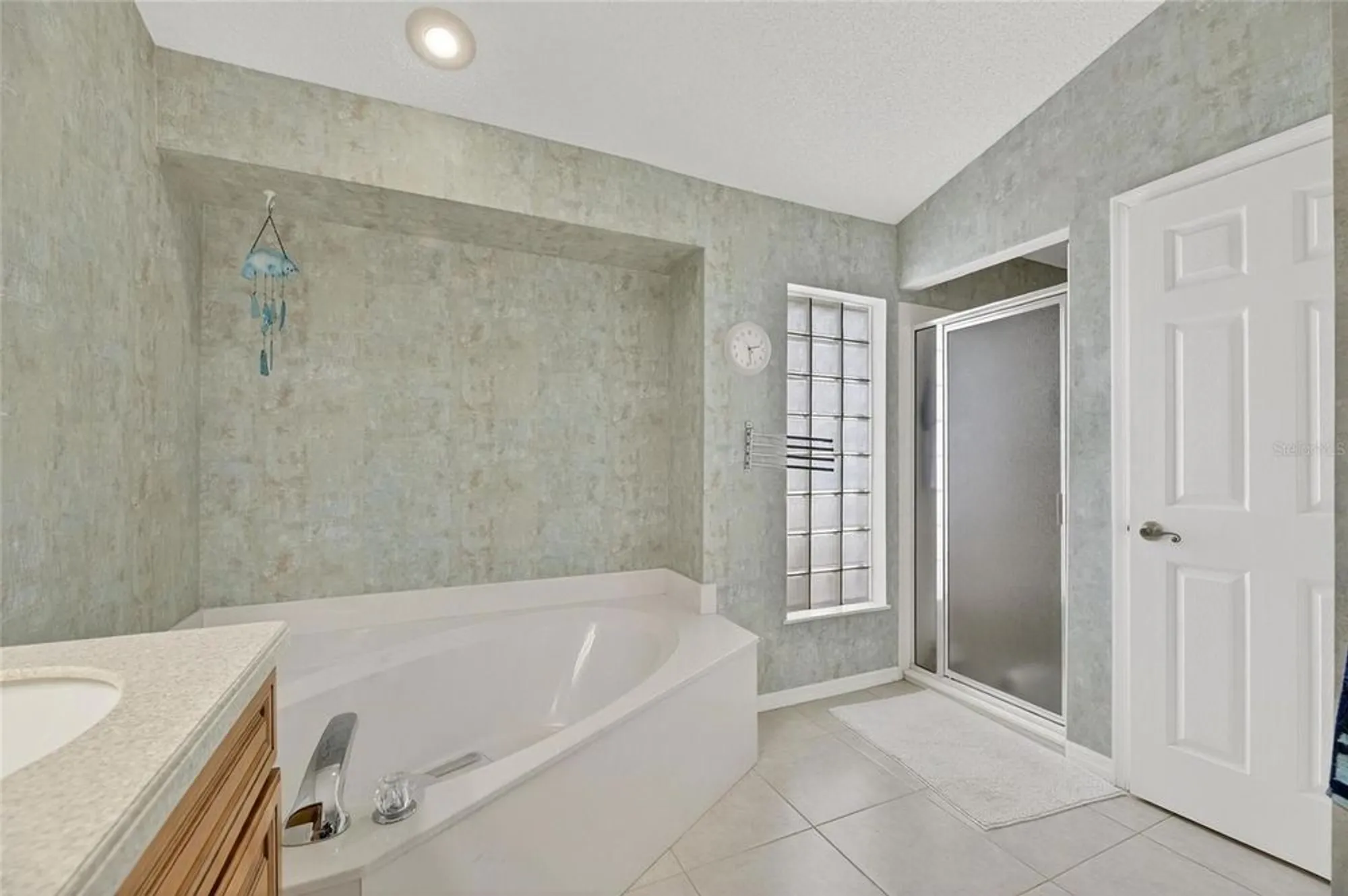 Property Slideshow image 16 of 68 | 2307 platinum dr, Sun City Center, FL, 33573
