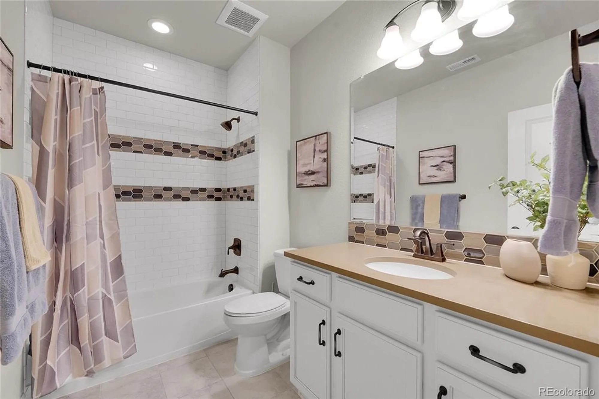 Property Slideshow image 34 of 50 | 3429 goodyear st, Castle Rock, CO, 80109