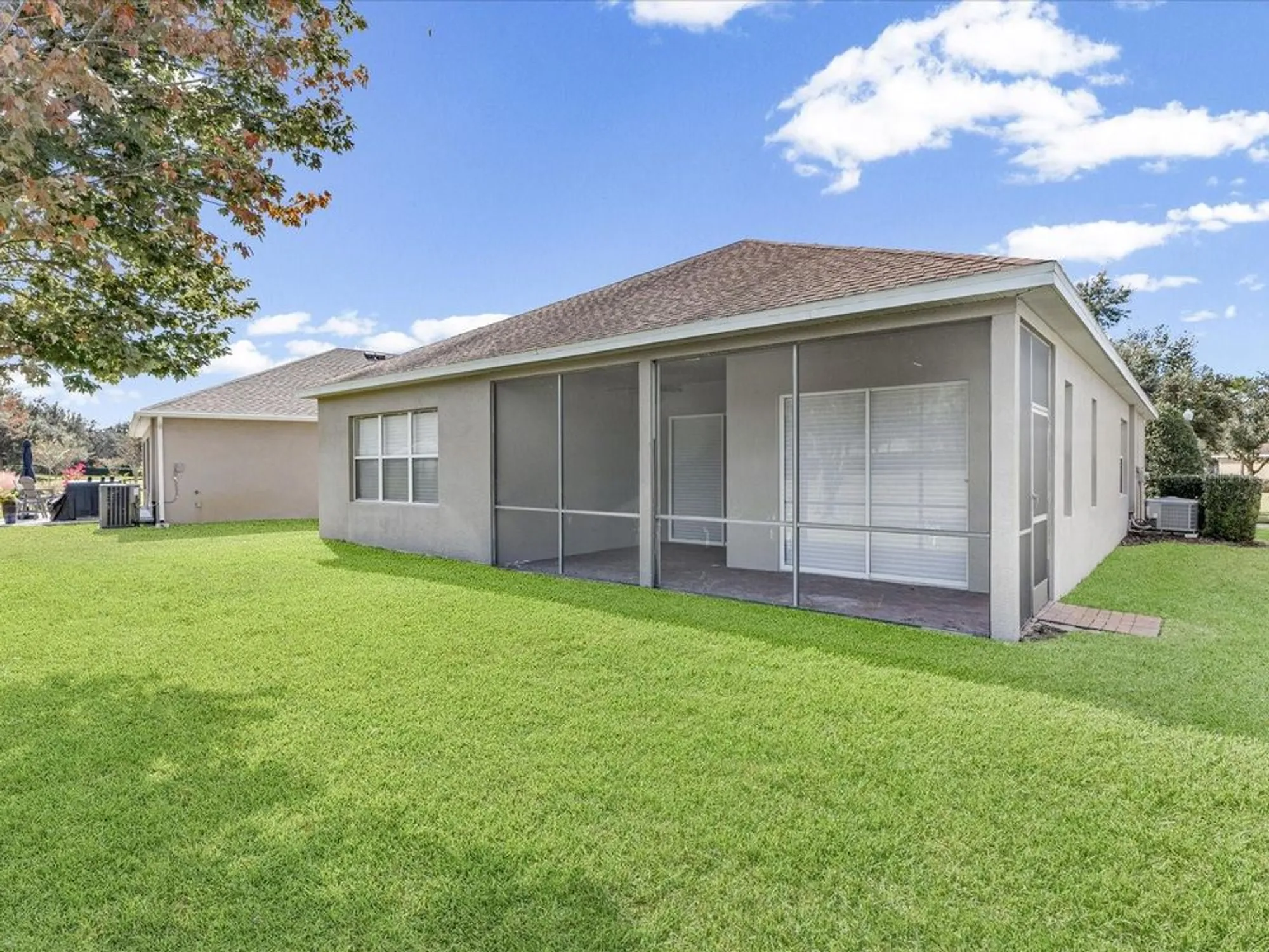 Property Slideshow image 25 of 28 | 5347 cappleman loop, Brooksville, FL, 34601