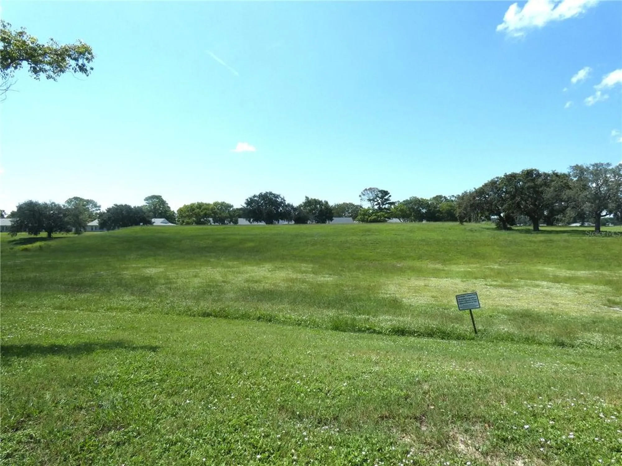 Property Slideshow image 3 of 33 | 11231 dollar lake dr apt 6, Port Richey, FL, 34668