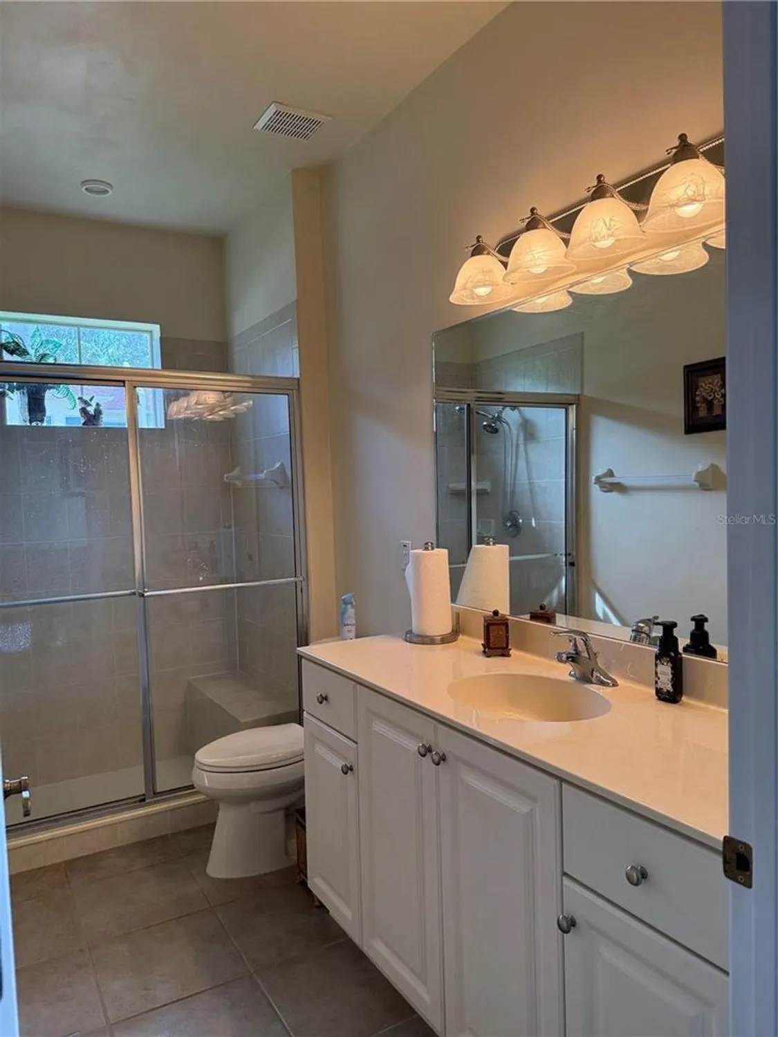 Property Slideshow image 11 of 36 | 3604 romea cir, New Smyrna Beach, FL, 32168