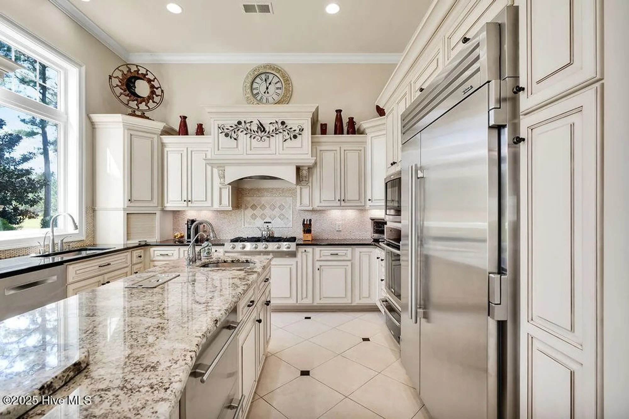 Property Slideshow image 17 of 153 | 6654 annesbrook pl sw, Ocean Isle Beach, NC, 28469