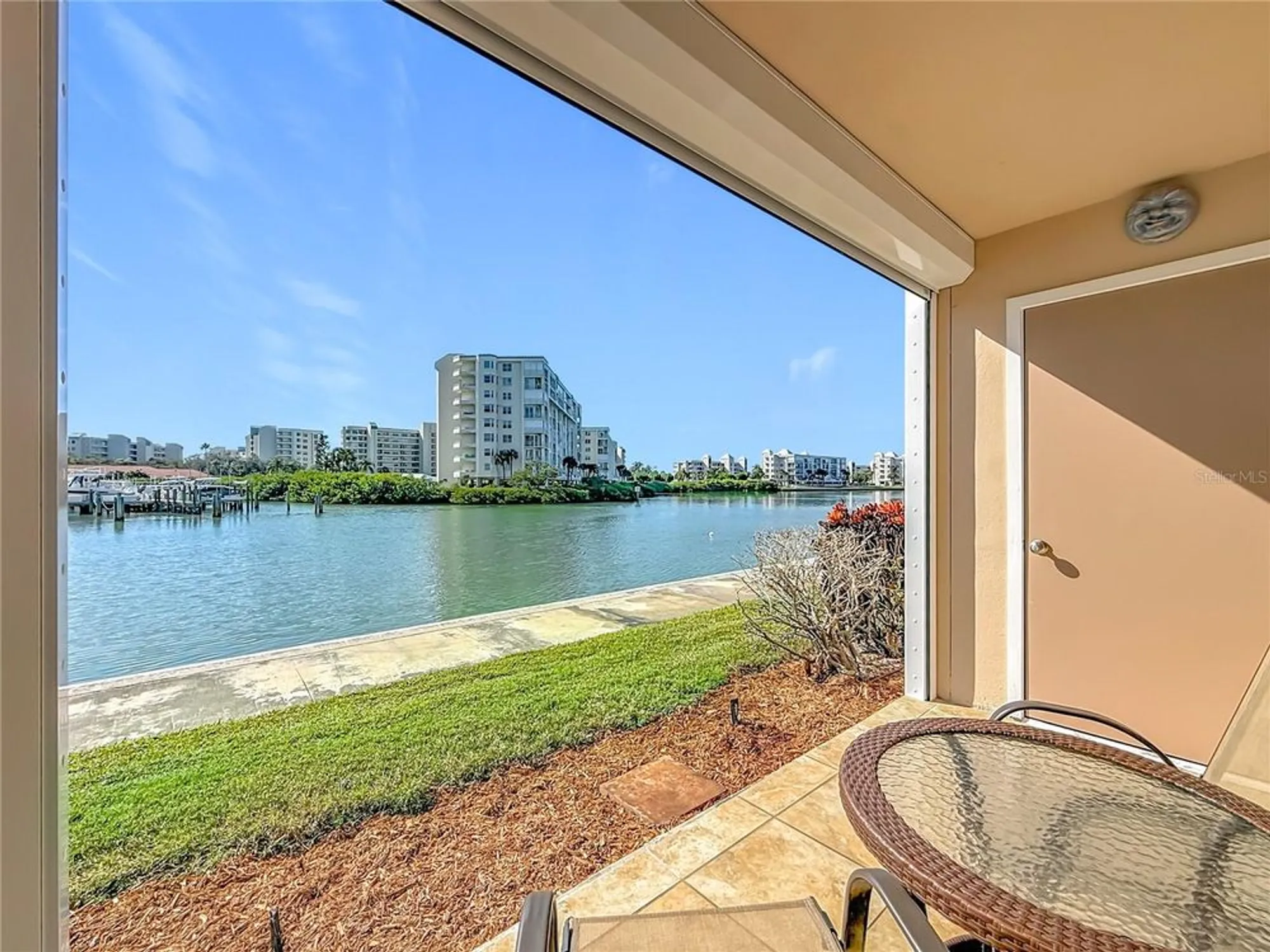Property Slideshow image 33 of 65 | 7930 sun island dr 111, South Pasadena, FL, 33707