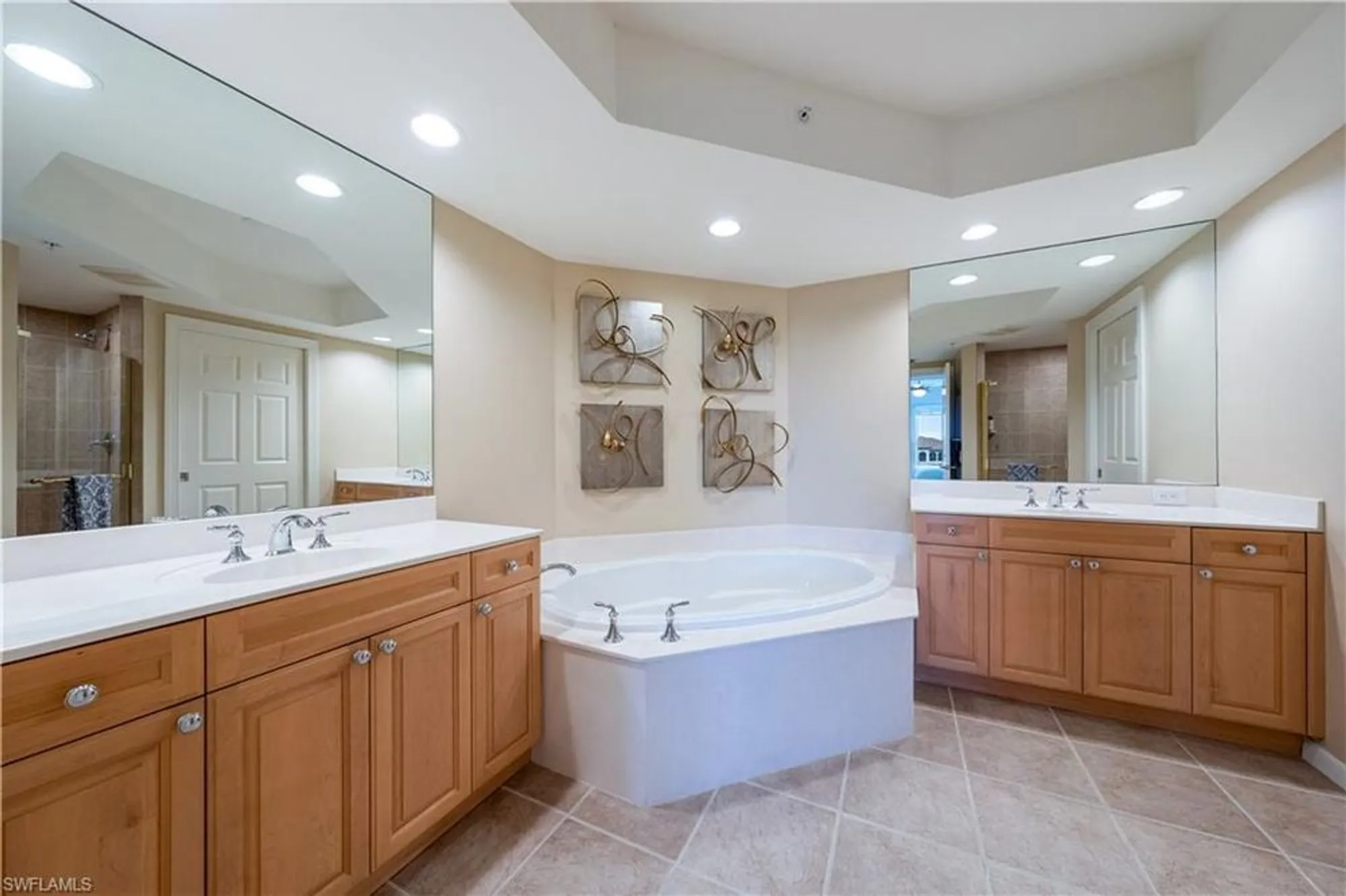 Property Slideshow image 17 of 39 | 23540 via veneto blvd 605, Estero, FL, 34134