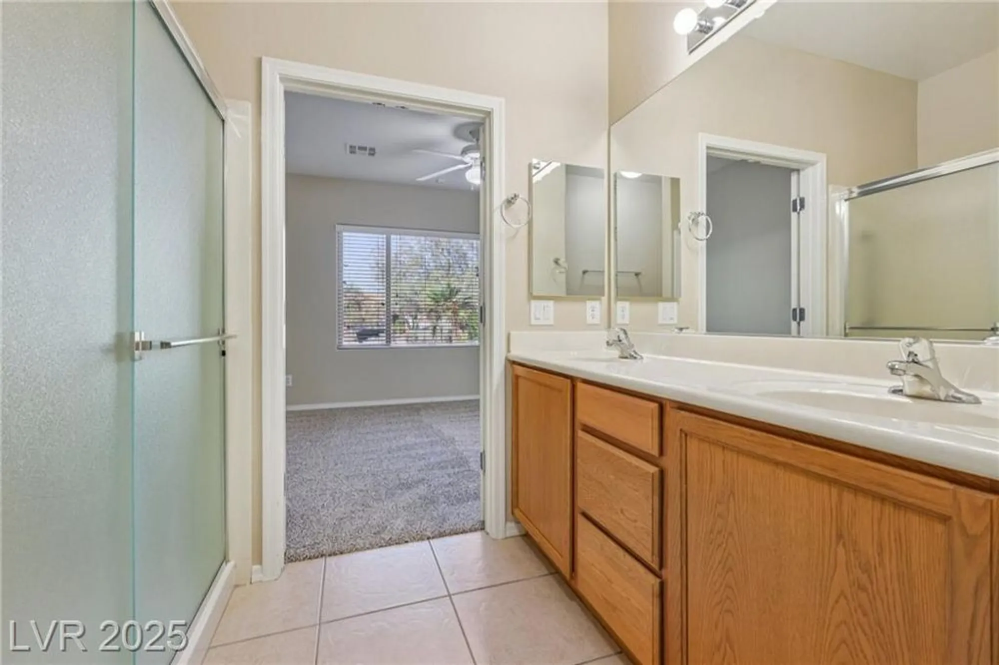 Property Slideshow image 27 of 48 | 3369 hackney horse ct, Las Vegas, NV, 89122