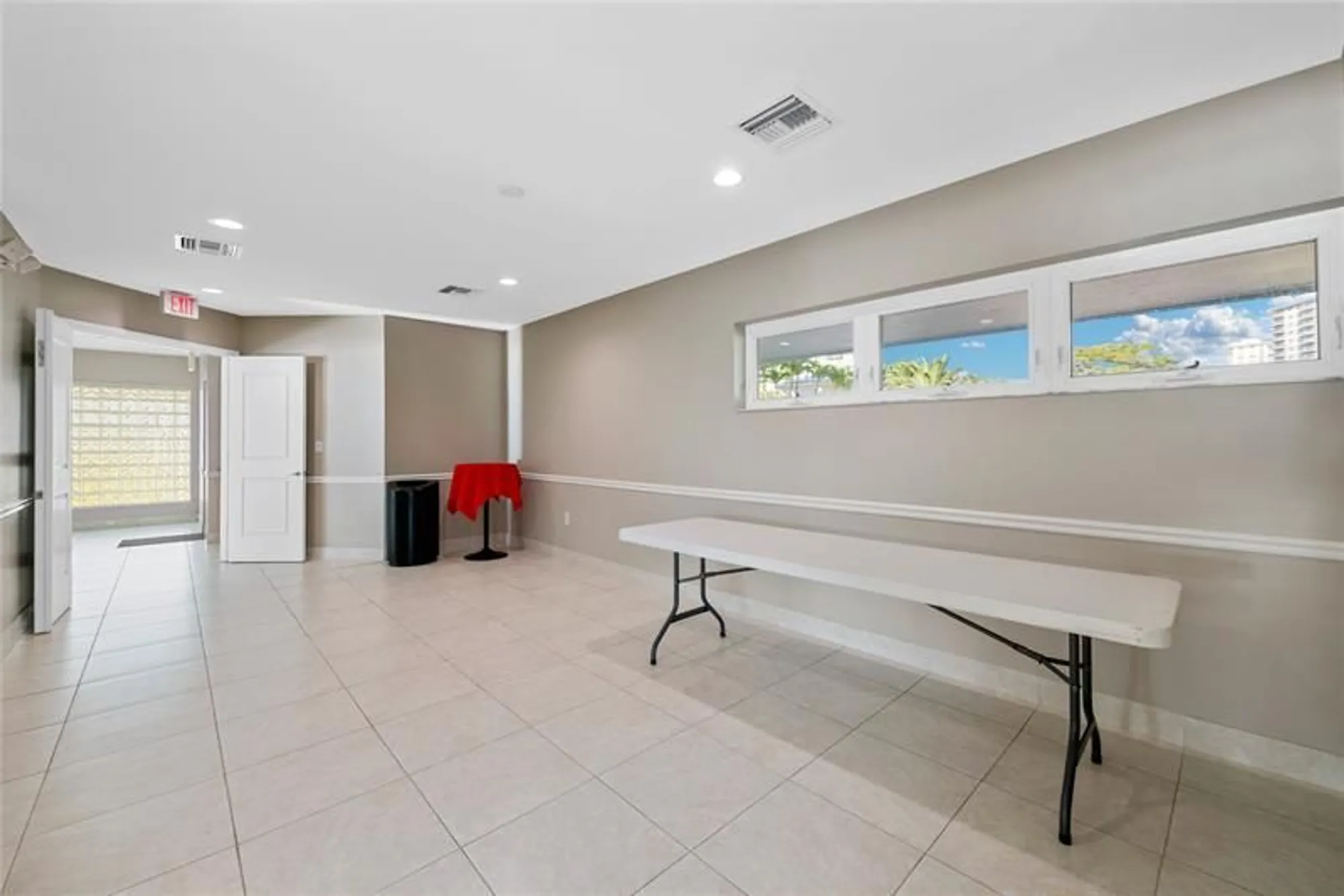 Property Slideshow image 56 of 61 | 3300 ne 36th st 1416, Fort Lauderdale, FL, 33308