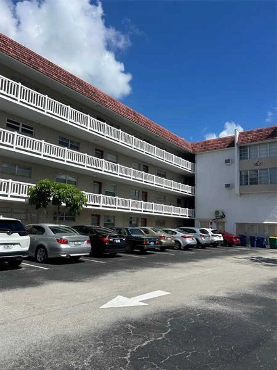 Property Slideshow image 1 of 15 | 3521 inverrary dr apt j109, Lauderhill, FL, 33319