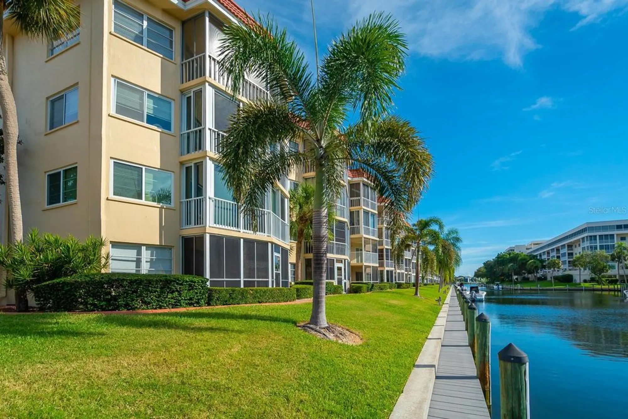 Property Slideshow image 29 of 45 | 1250 n portofino dr apt 304, Sarasota, FL, 34242