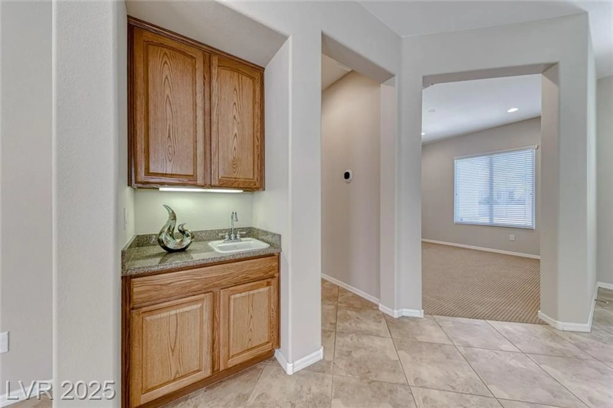 Property Slideshow image 15 of 48 | 2114 twin falls dr, Henderson, NV, 89044
